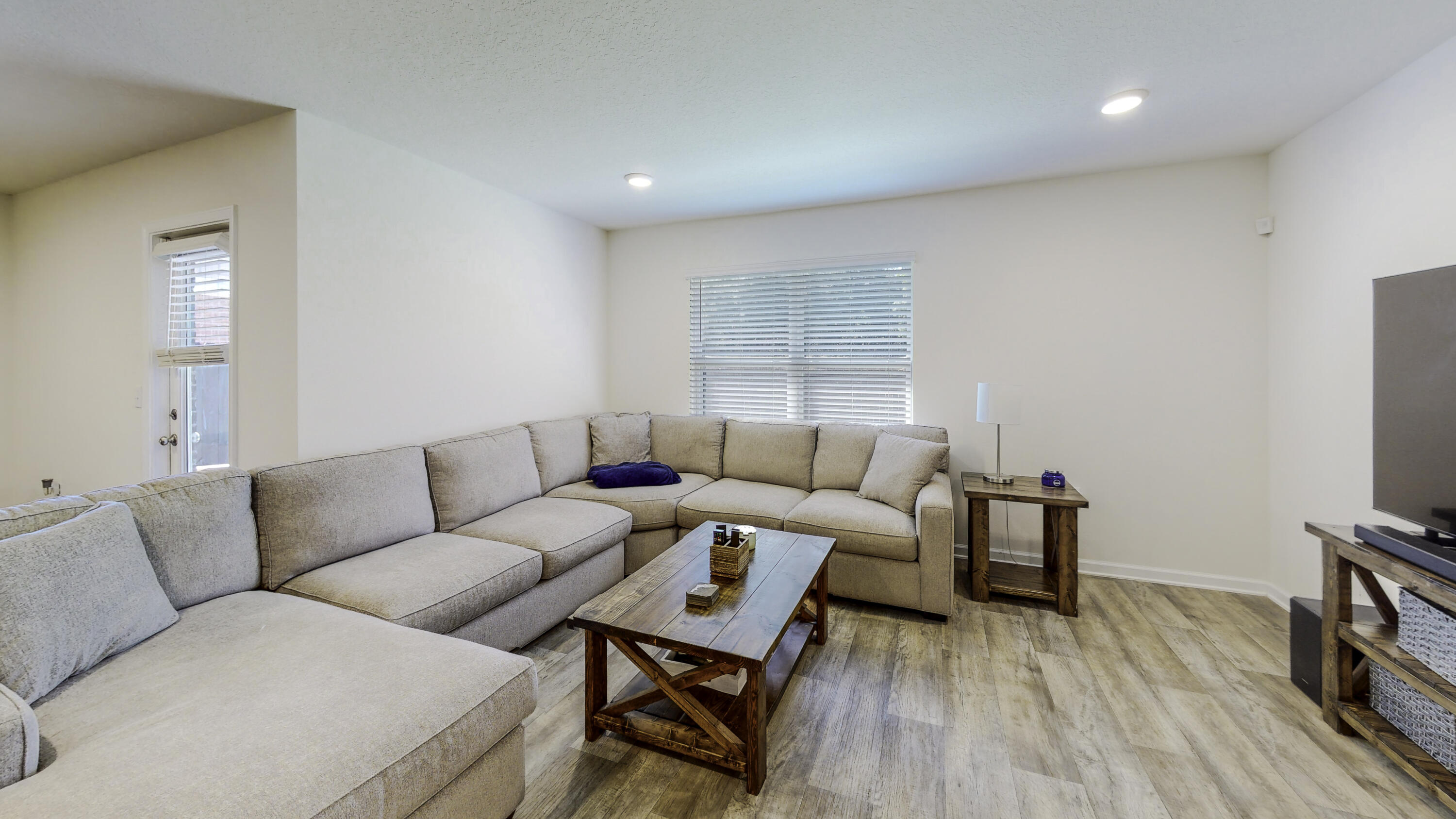 Monticello Estate - Residential