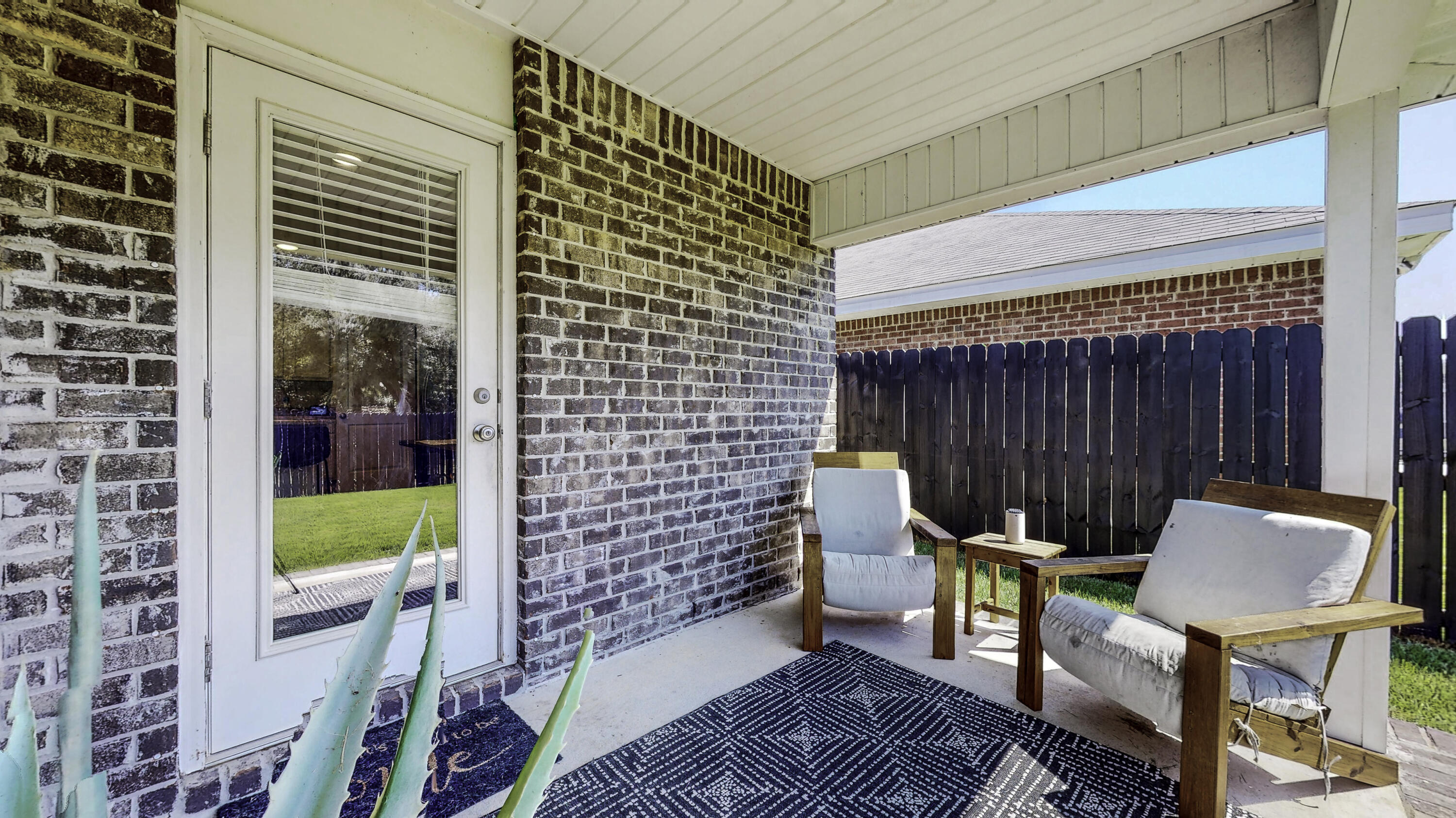 Monticello Estate - Residential