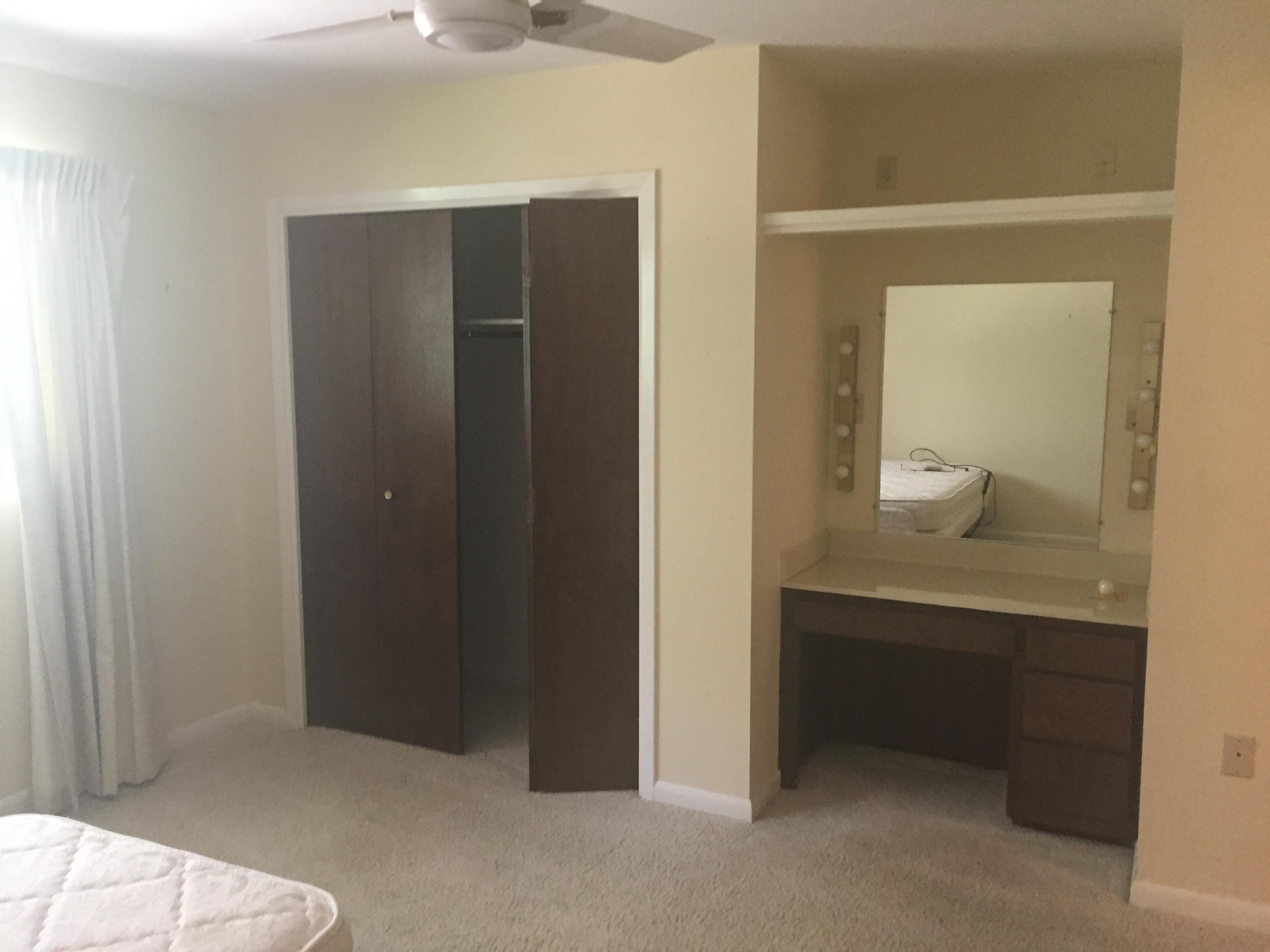 LAKE LORRAINE ESTATES - Residential