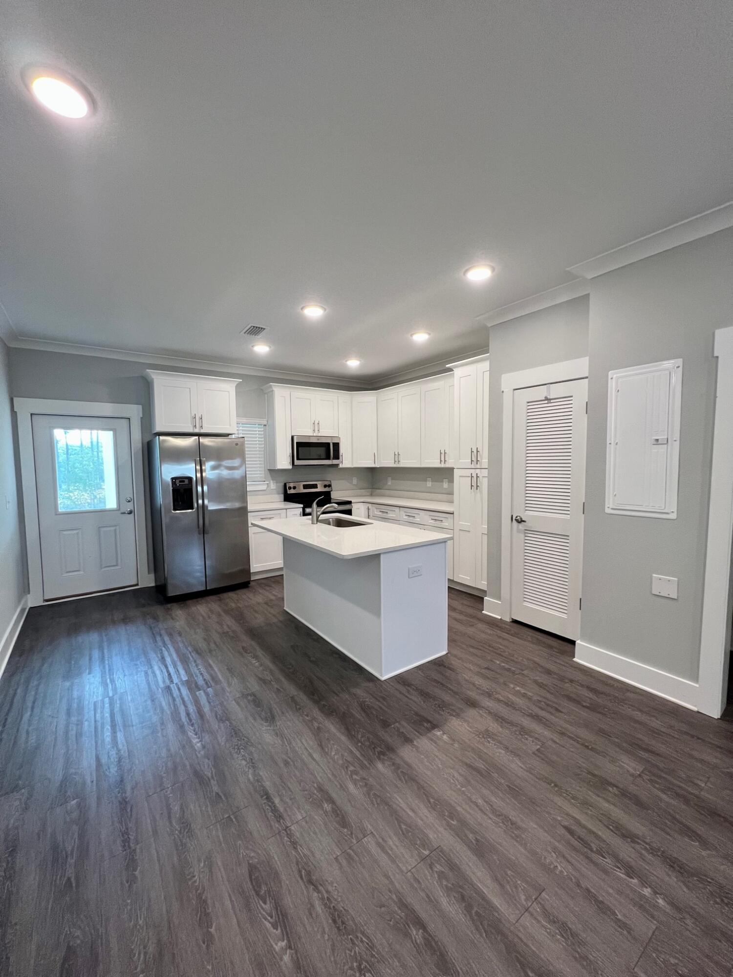 VERANDAS OF FREEPORT, THE - Residential