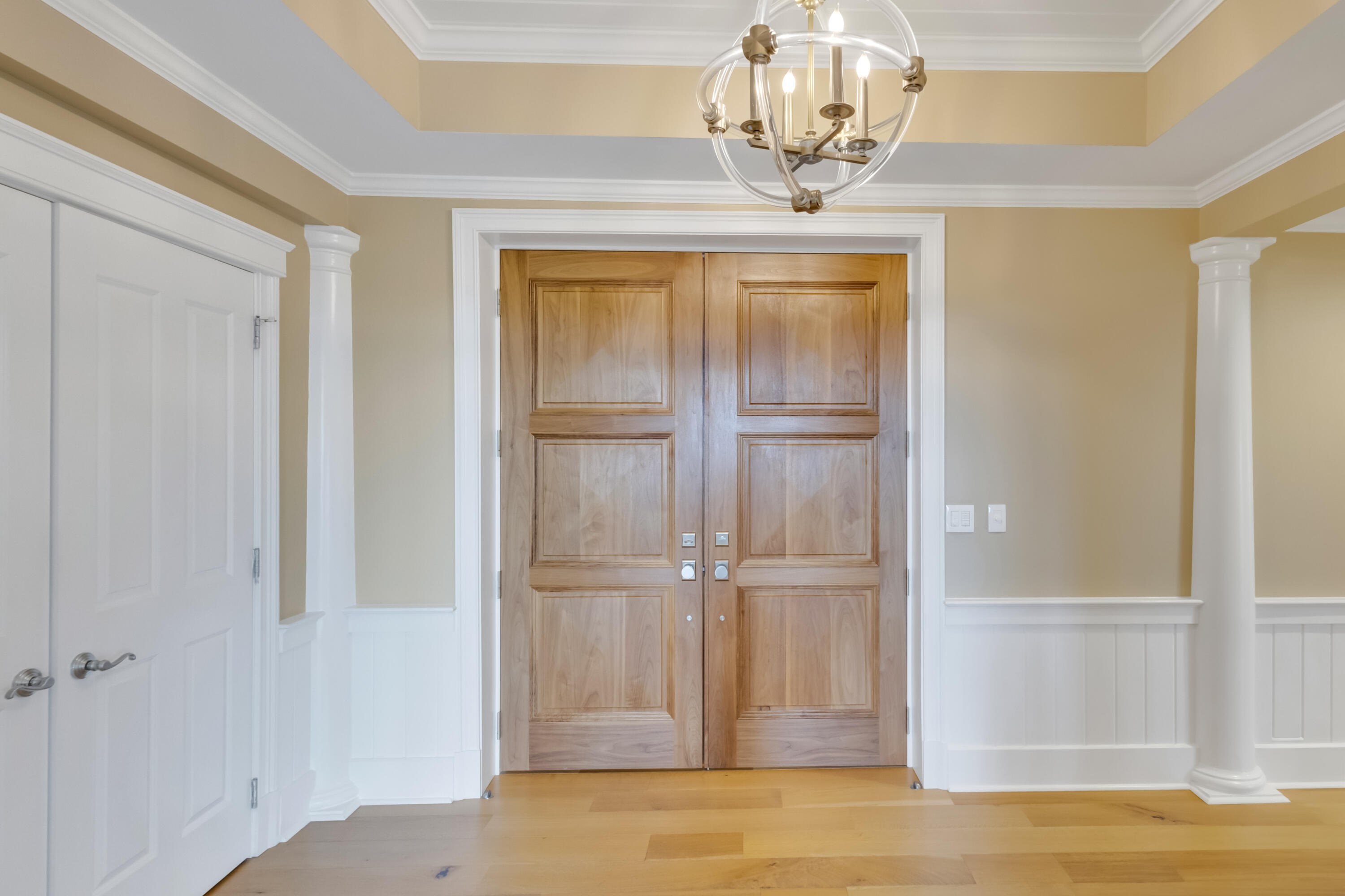 ONE WATER PLACE AT KELLY PLANTATION - Residential
