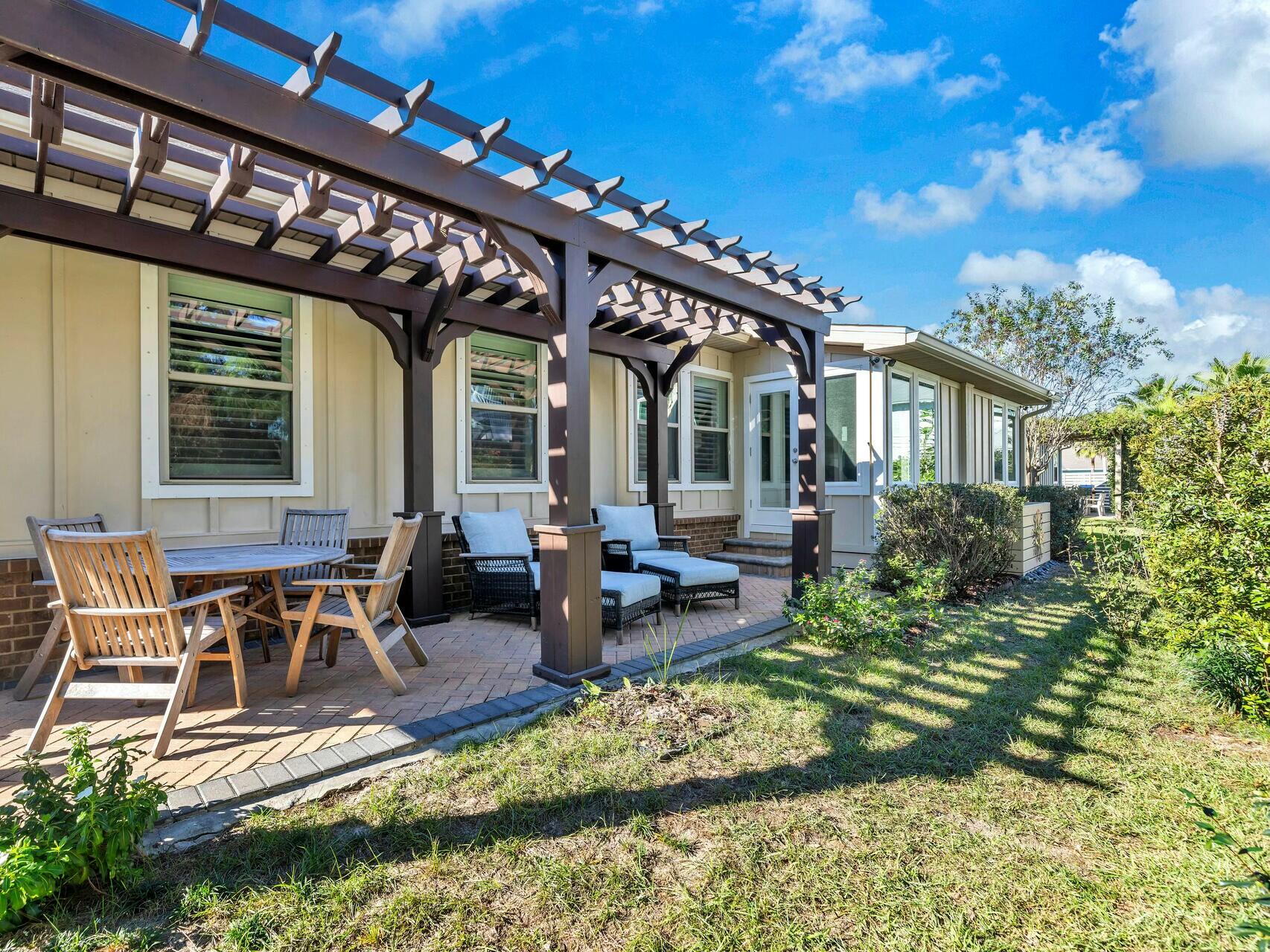 CYPRESS BREEZE PLANTATION - Residential