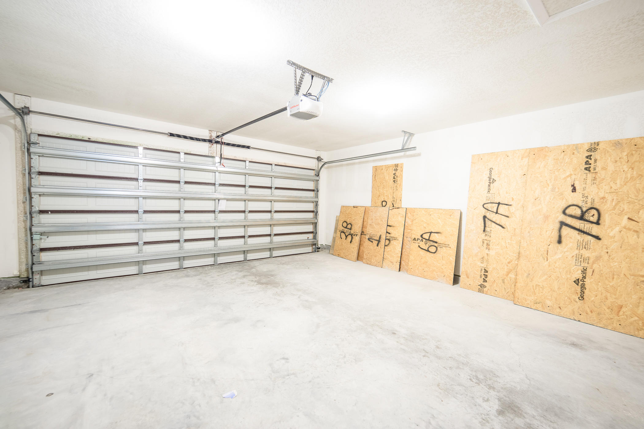 DUNCAN RIDGE - Residential