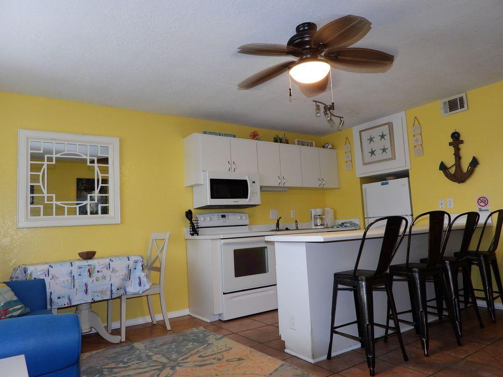 TROPICAL ISLE CONDO - Residential