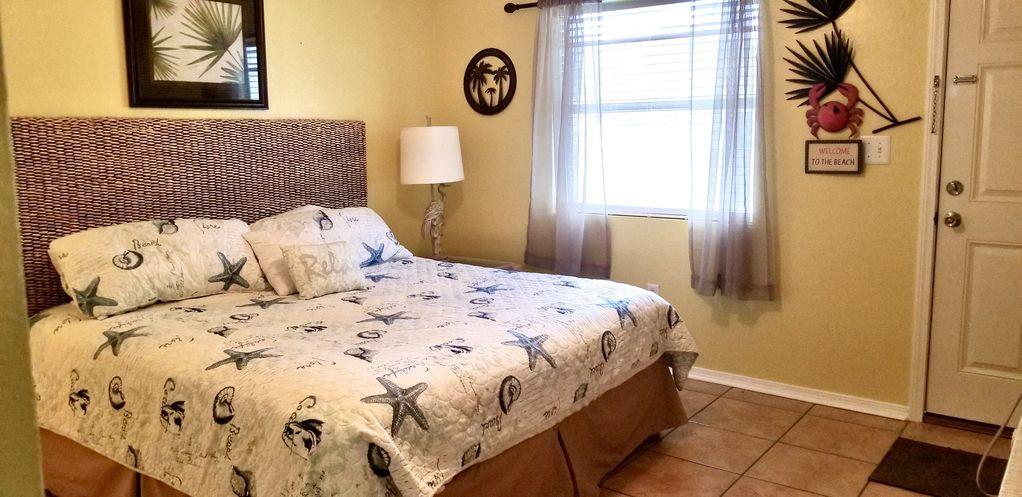 TROPICAL ISLE CONDO - Residential