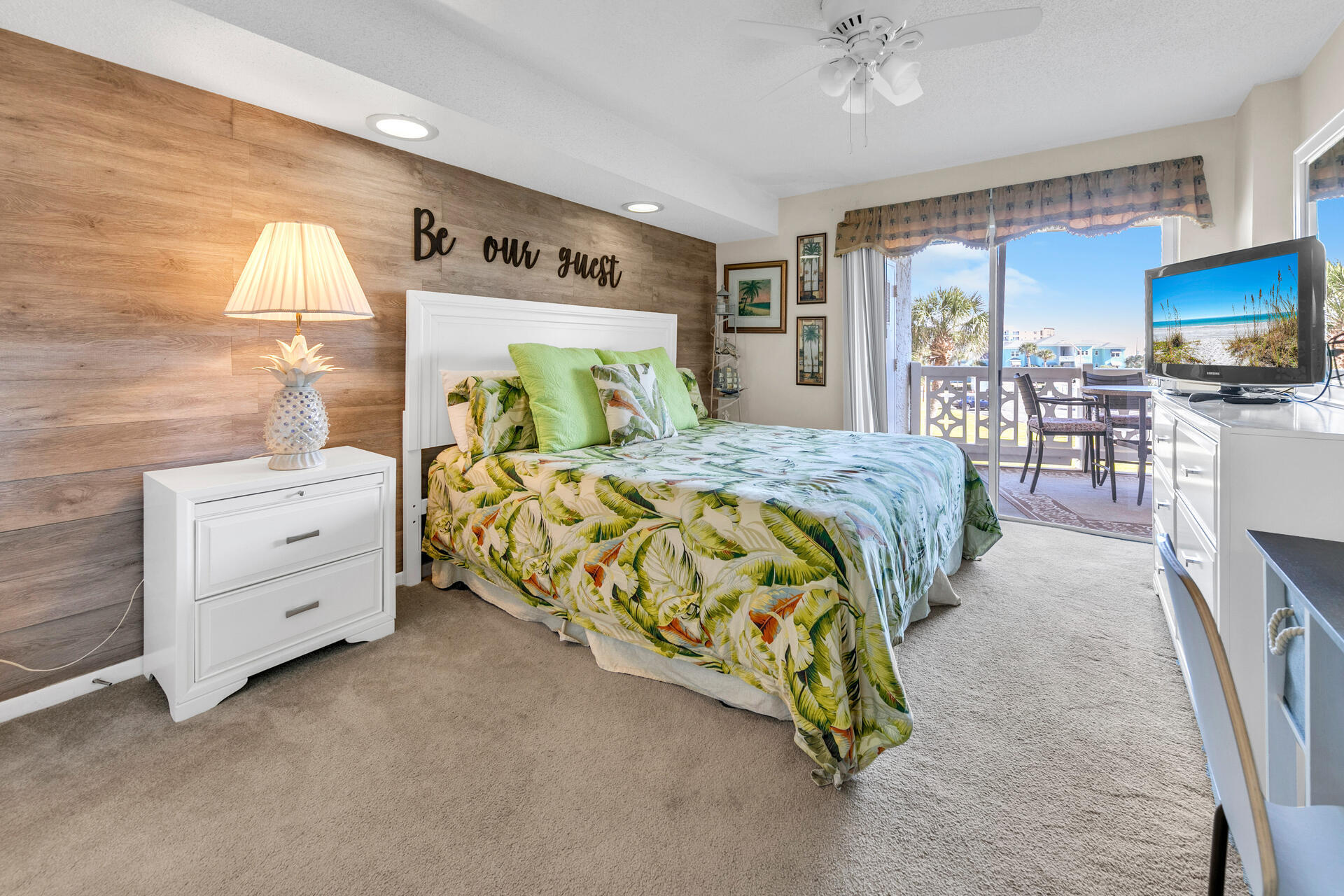 EL MATADOR CONDO - Residential