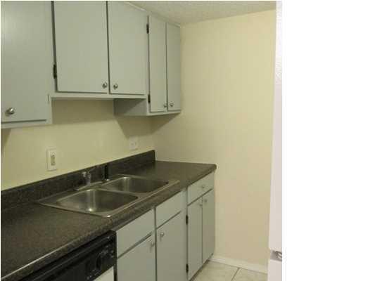 COLLEGE PARK CONDO - Residential Lease