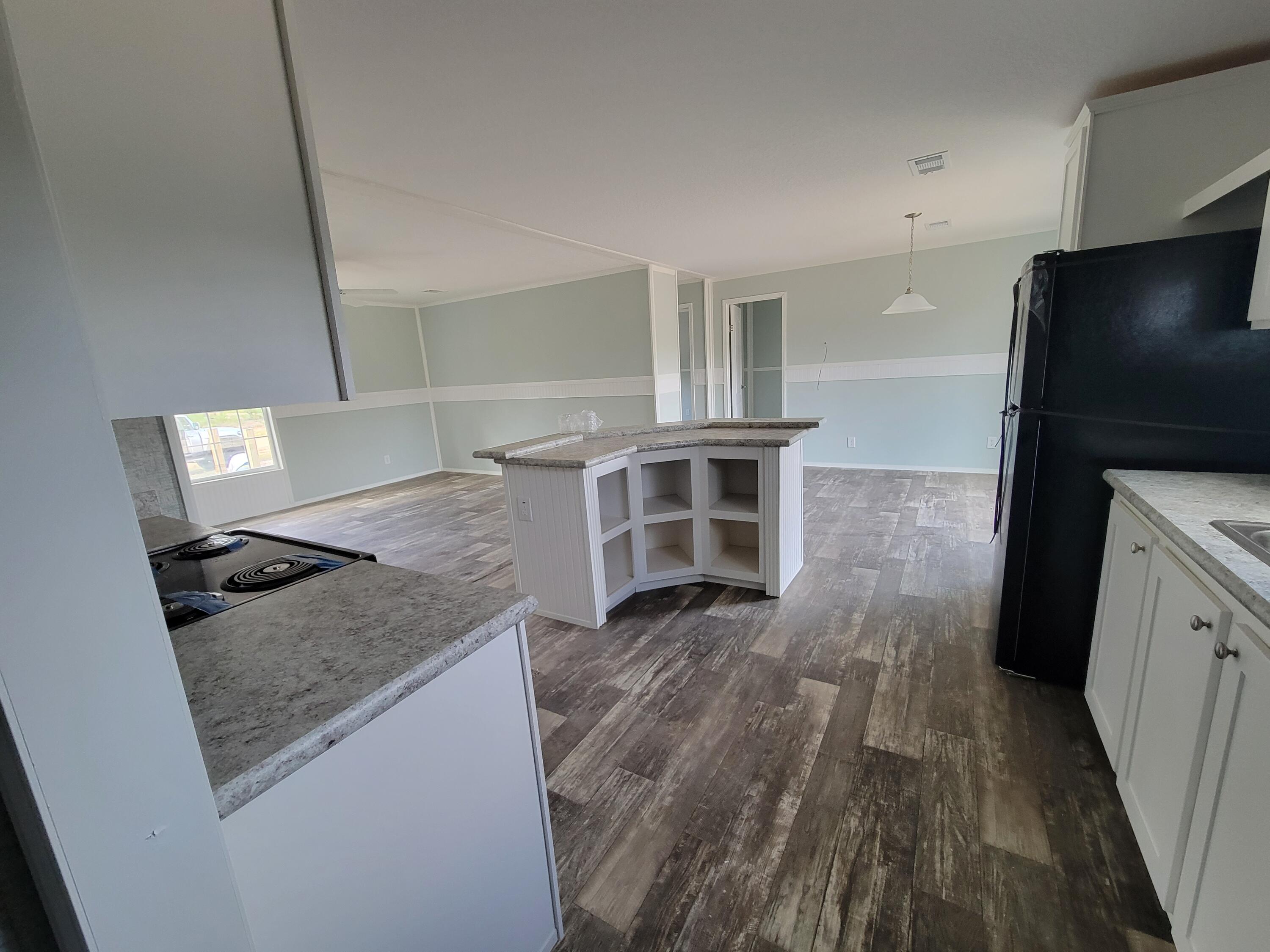 OAKWOOD HILLS UNIT 1 - Residential