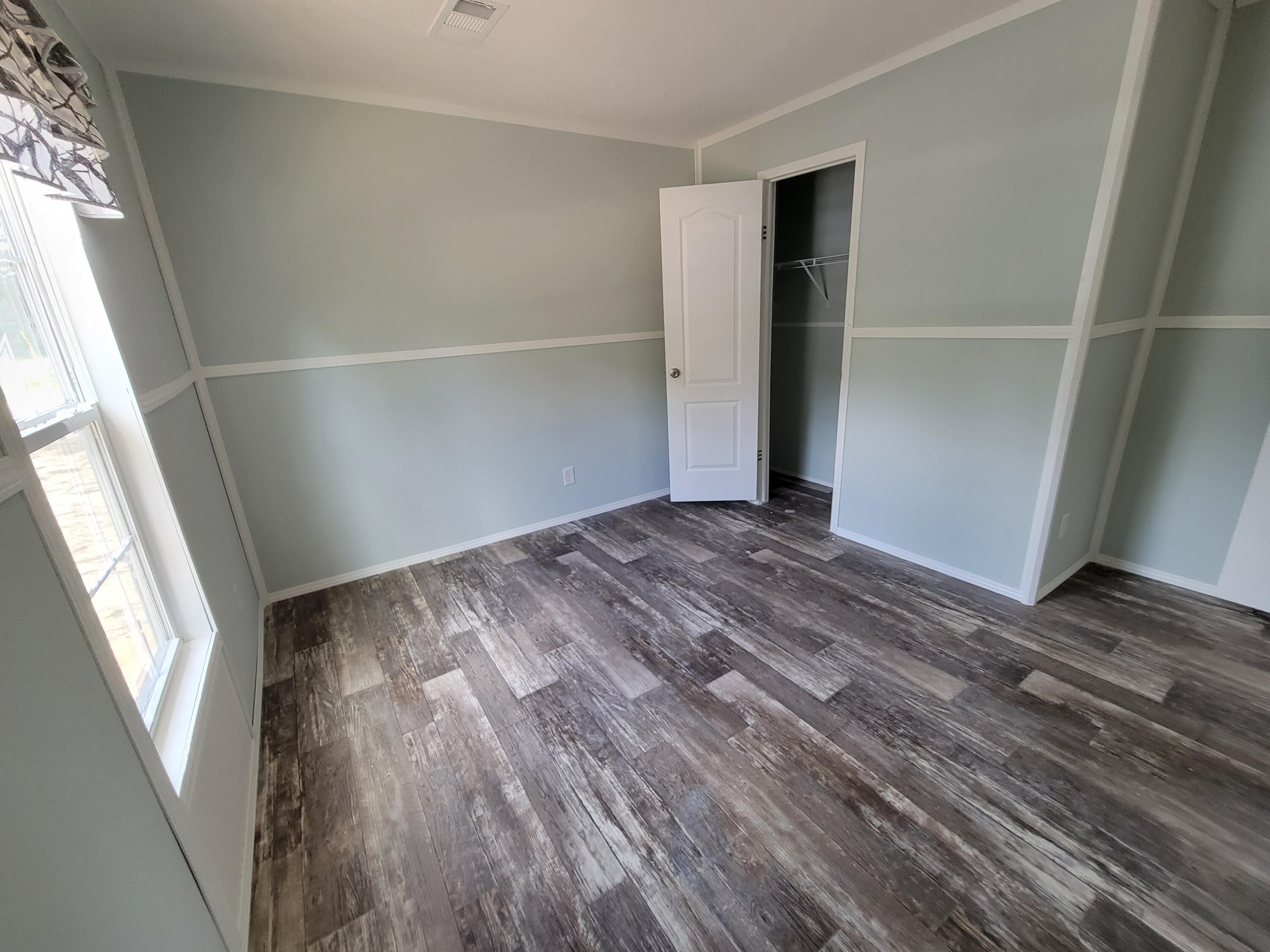 OAKWOOD HILLS UNIT 1 - Residential