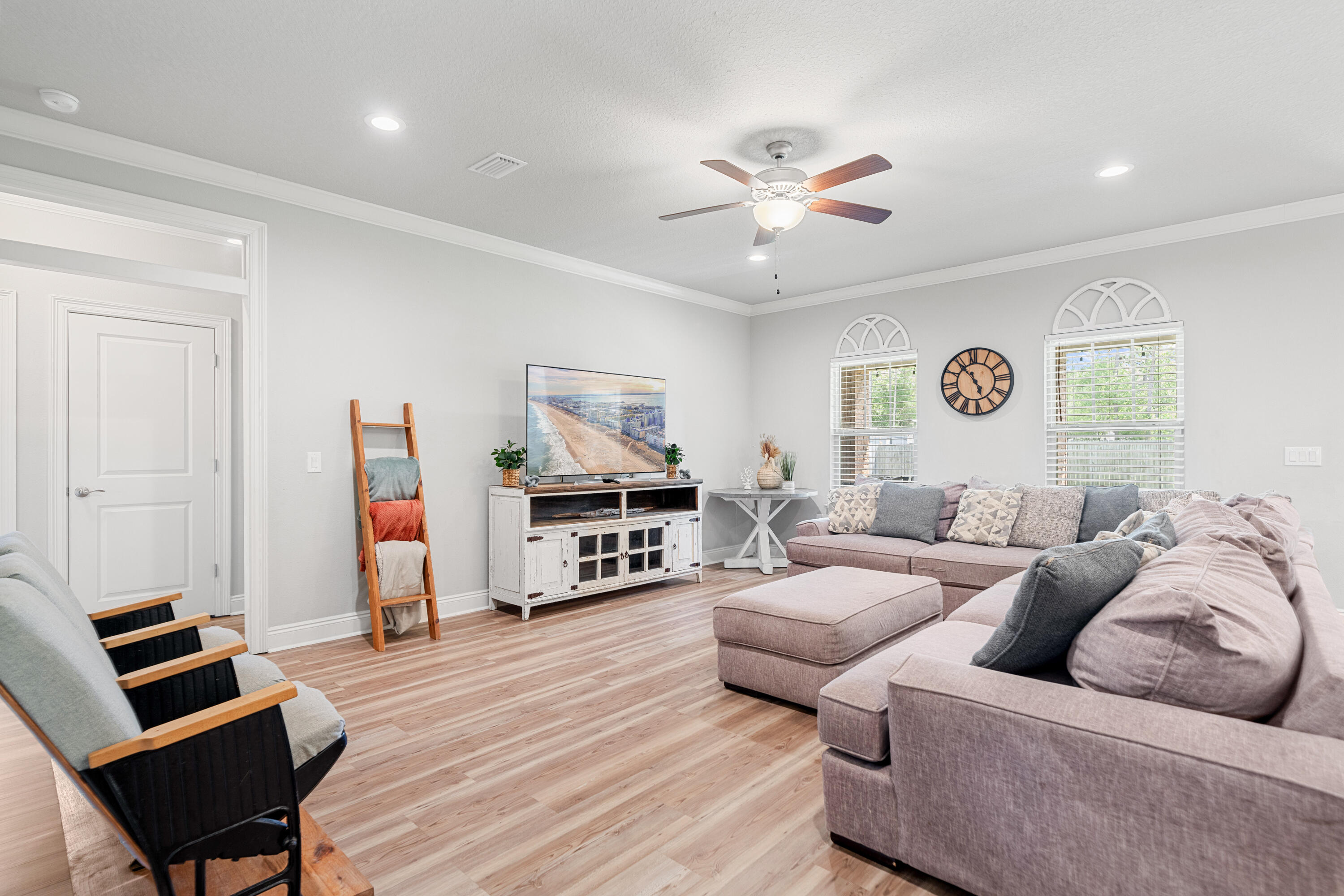 East Navarre - Residential