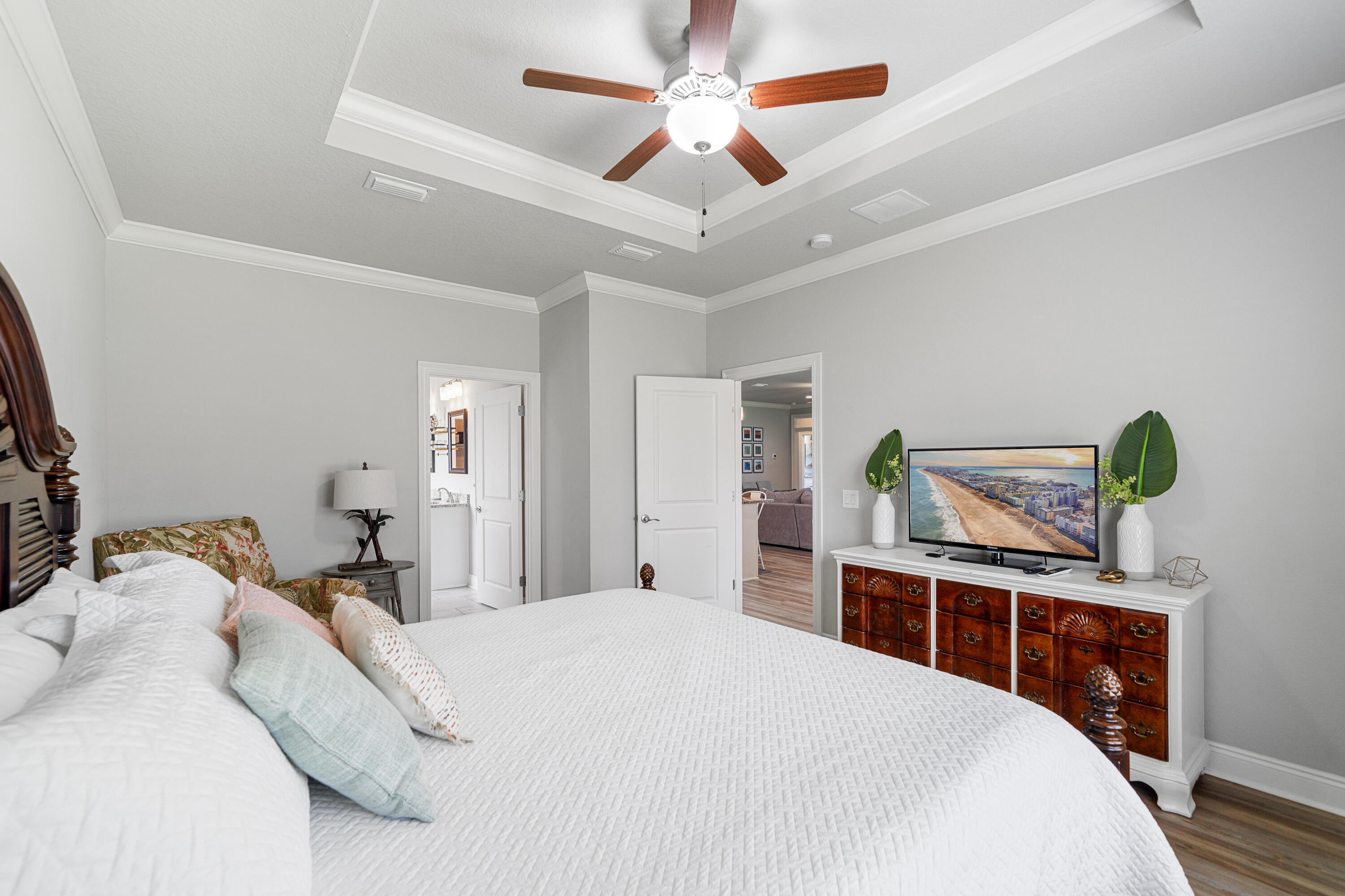 East Navarre - Residential