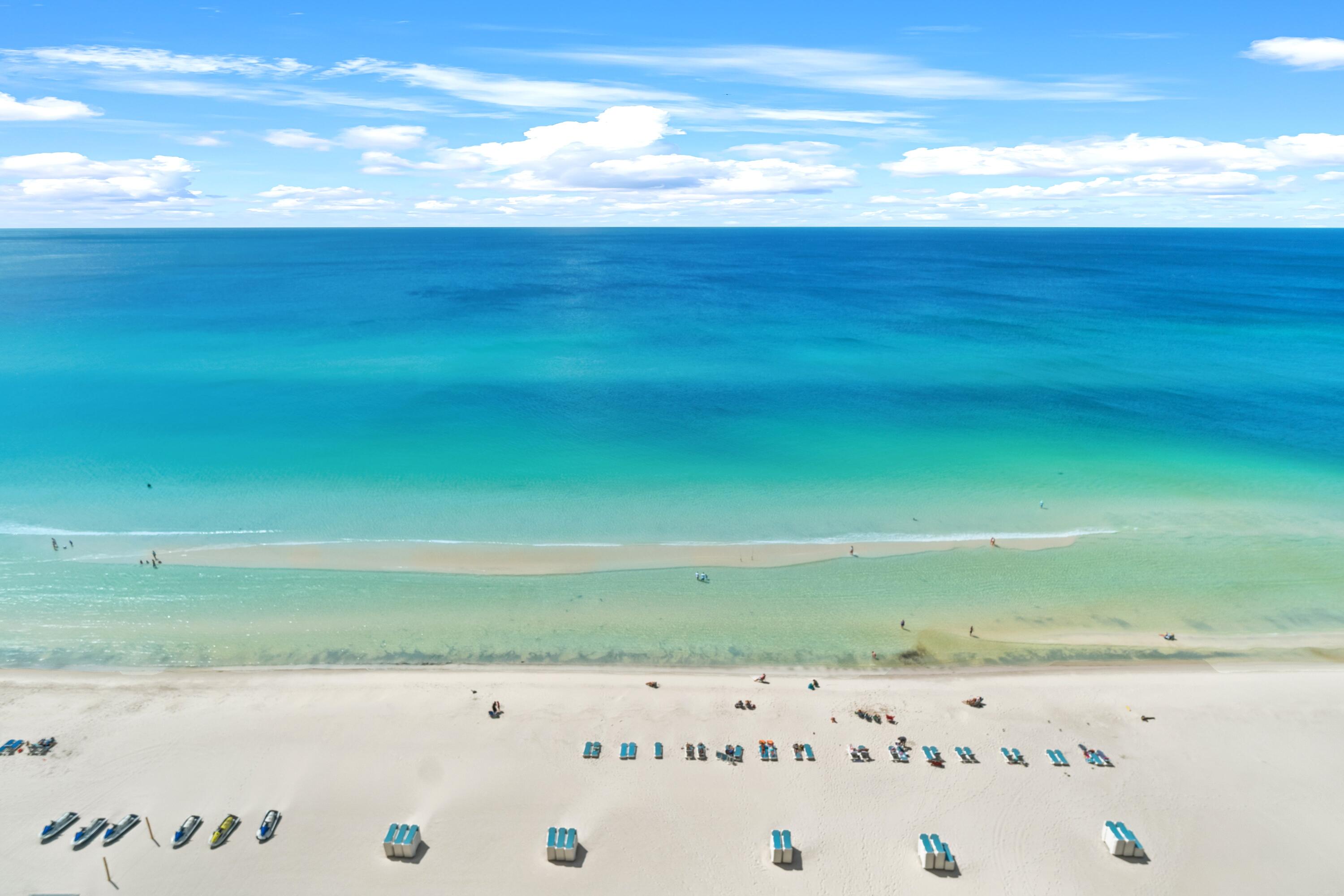 CELADON BEACH - Residential