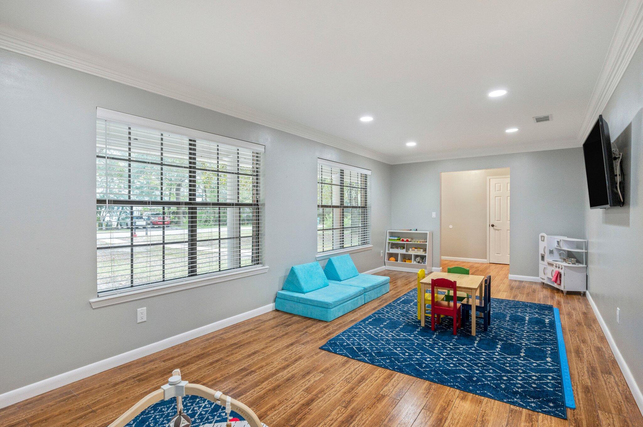 CARIBBEAN VILLAGE EAST 1 - Residential