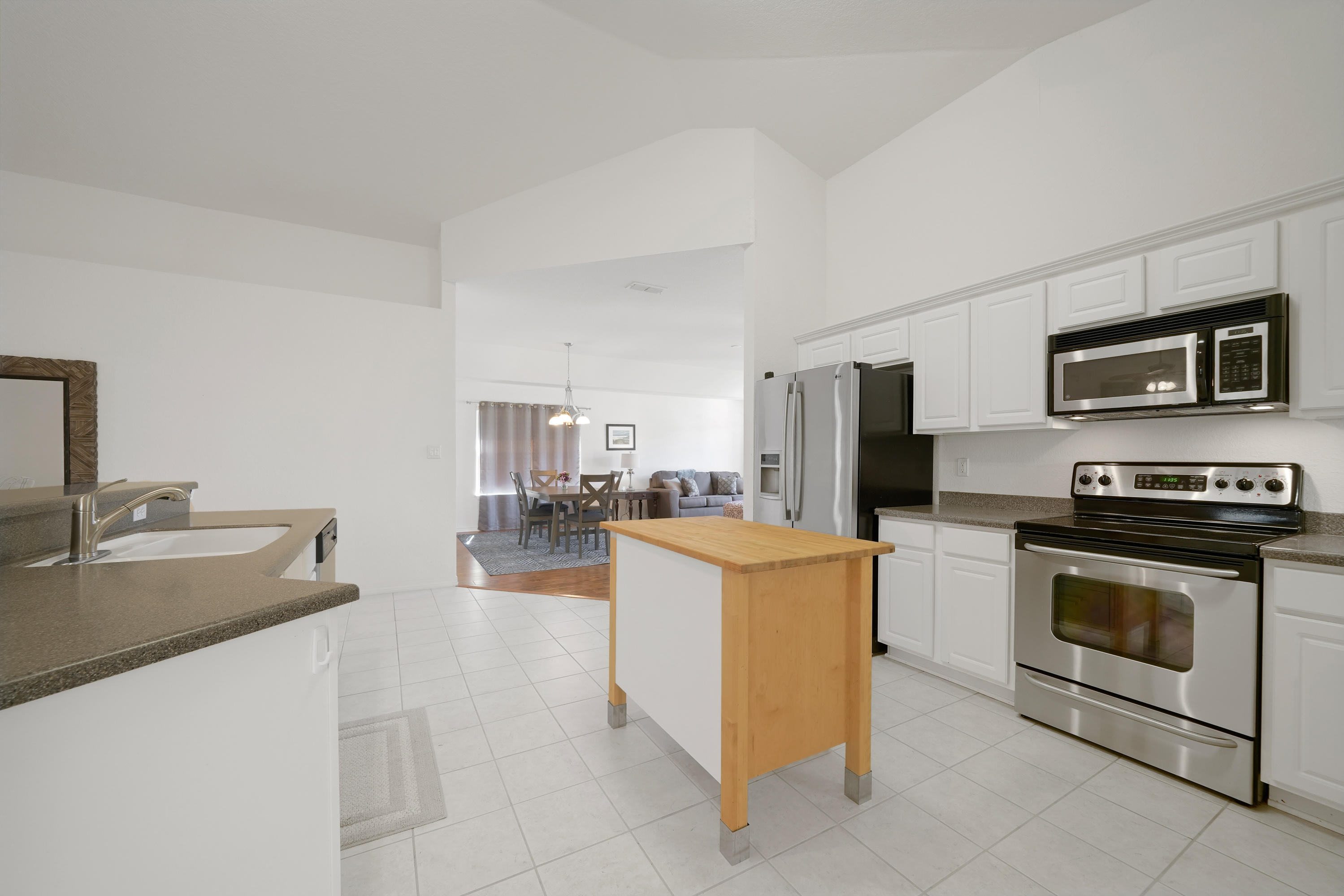 DRIFTWOOD ESTATES - Residential