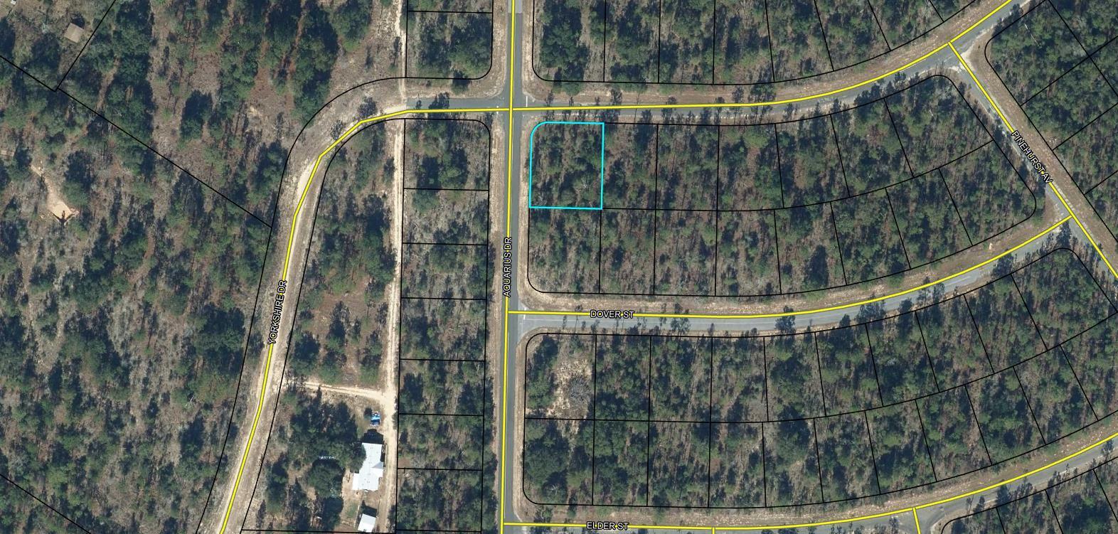 Love Golf? Dream of having a home built near the clubhouse and golf course without paying high HOA fees? This .298acre lot is perfect for you. Other than the clubhouse and beautiful Green Golf turf, Sunny Hills offers numerous lakes with white sandy beaches and clear water throughout for recreational activities such as swimming, boating, and fishing, but also provides a short drive, approximately 45 minutes to Panama City beaches when you want to visit a different slice of heaven. Northwest Florida Beaches International Airport, and Pier Park shopping are approximately 45 minutes. Approx. 20 miles from local shopping, medical, and other local amenities in Chipley