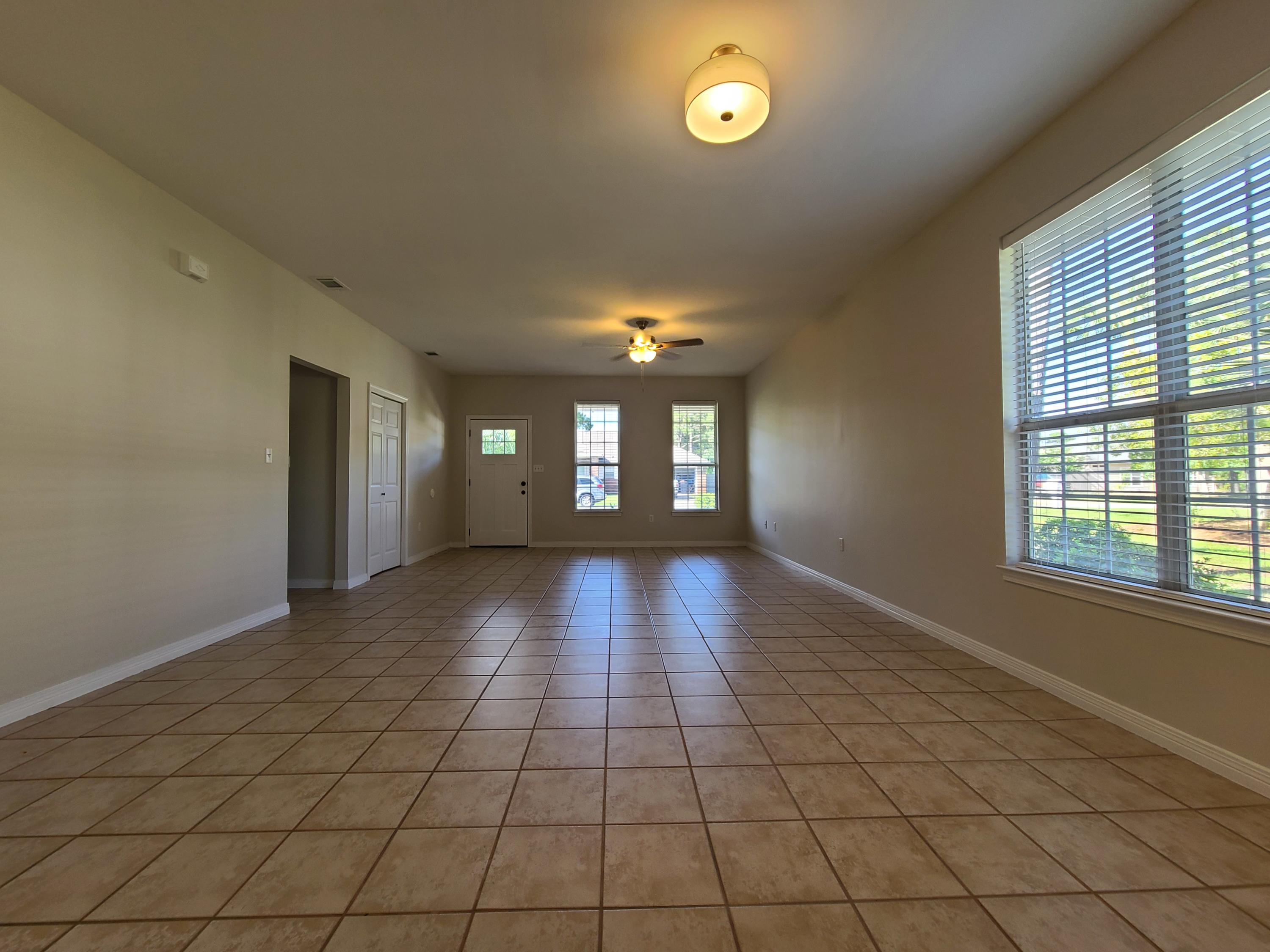 DOROTHY BOWEN ESTATE - Residential Lease