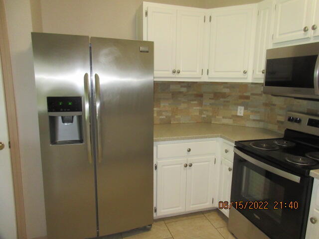 RIVERCHASE S/D PH 3 - Residential Lease