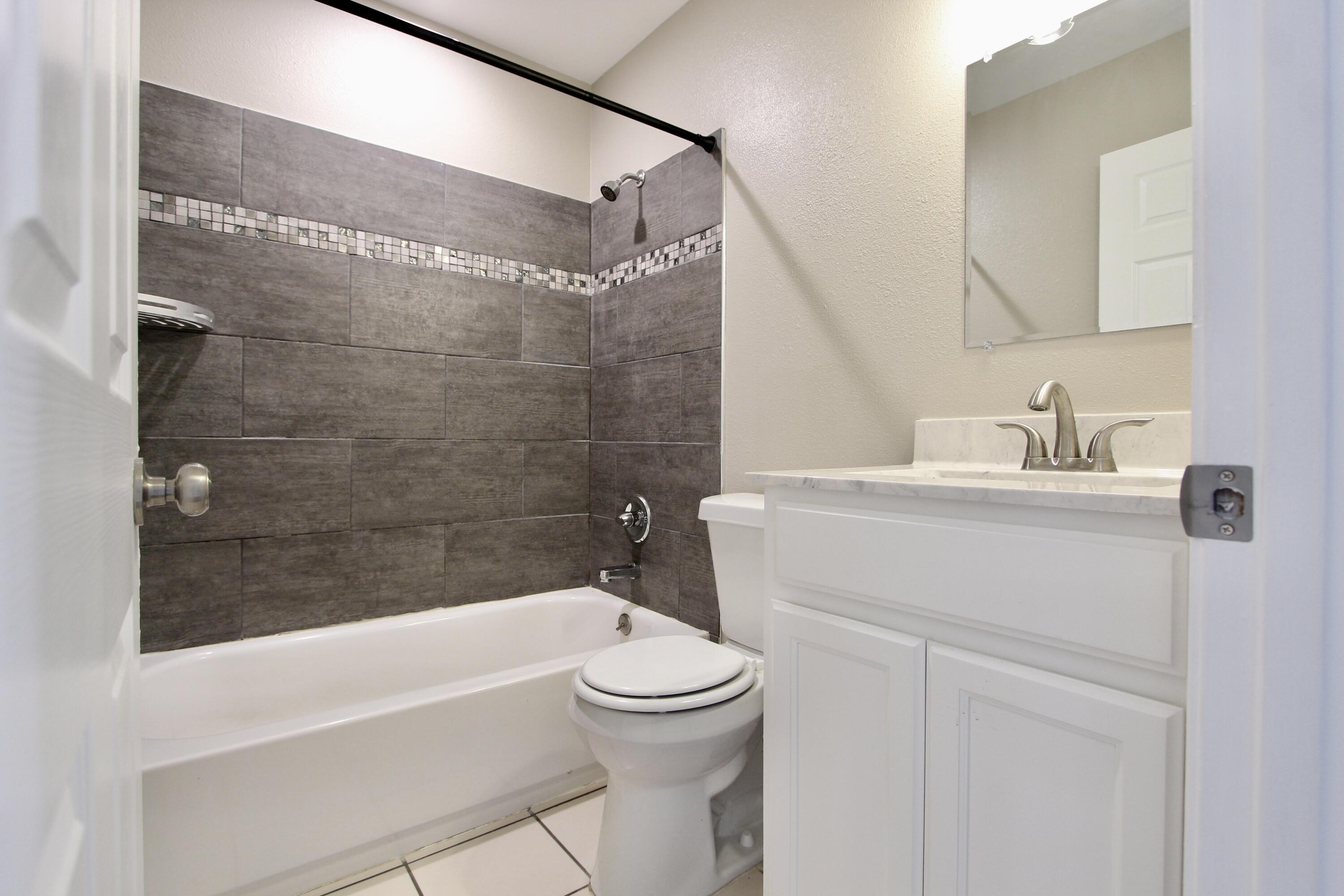 WIFT BAYOU T/H - Residential