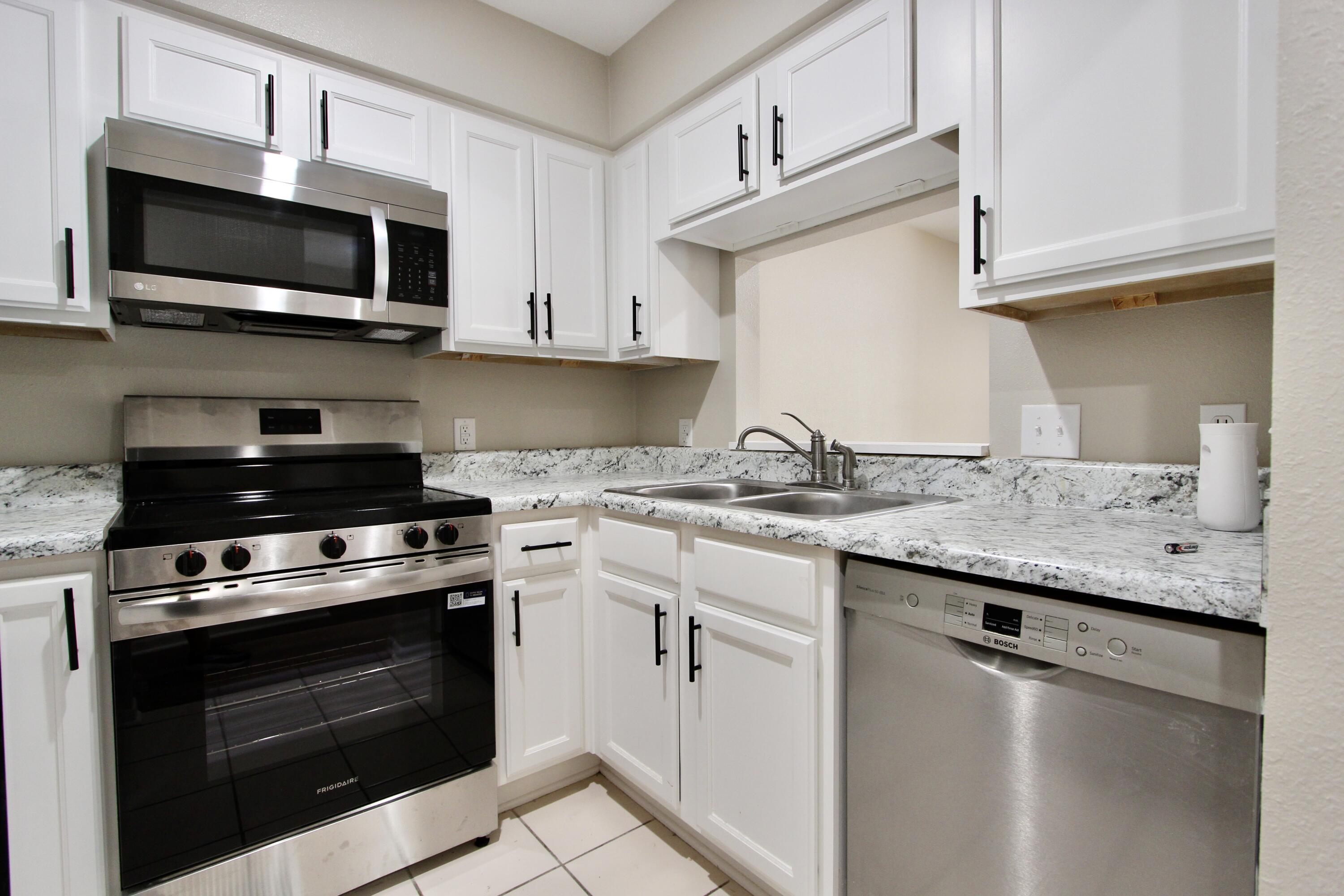 WIFT BAYOU T/H - Residential