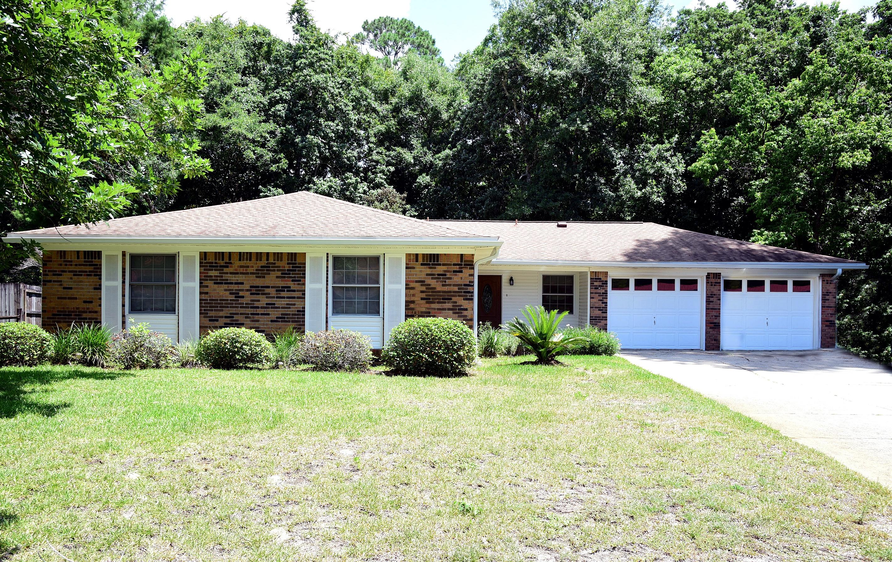 NICEVILLE PINES - Residential Lease