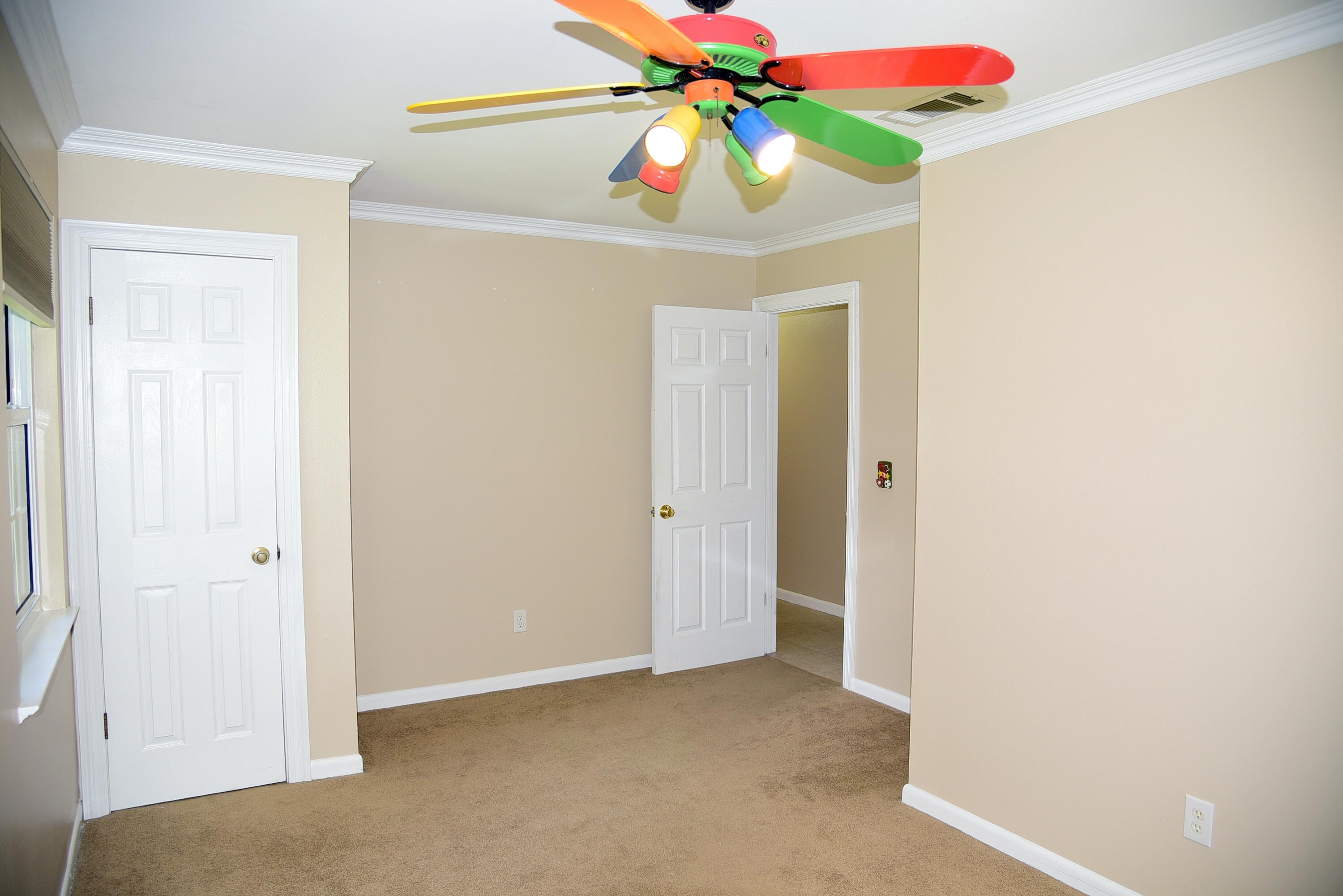 NICEVILLE PINES - Residential Lease