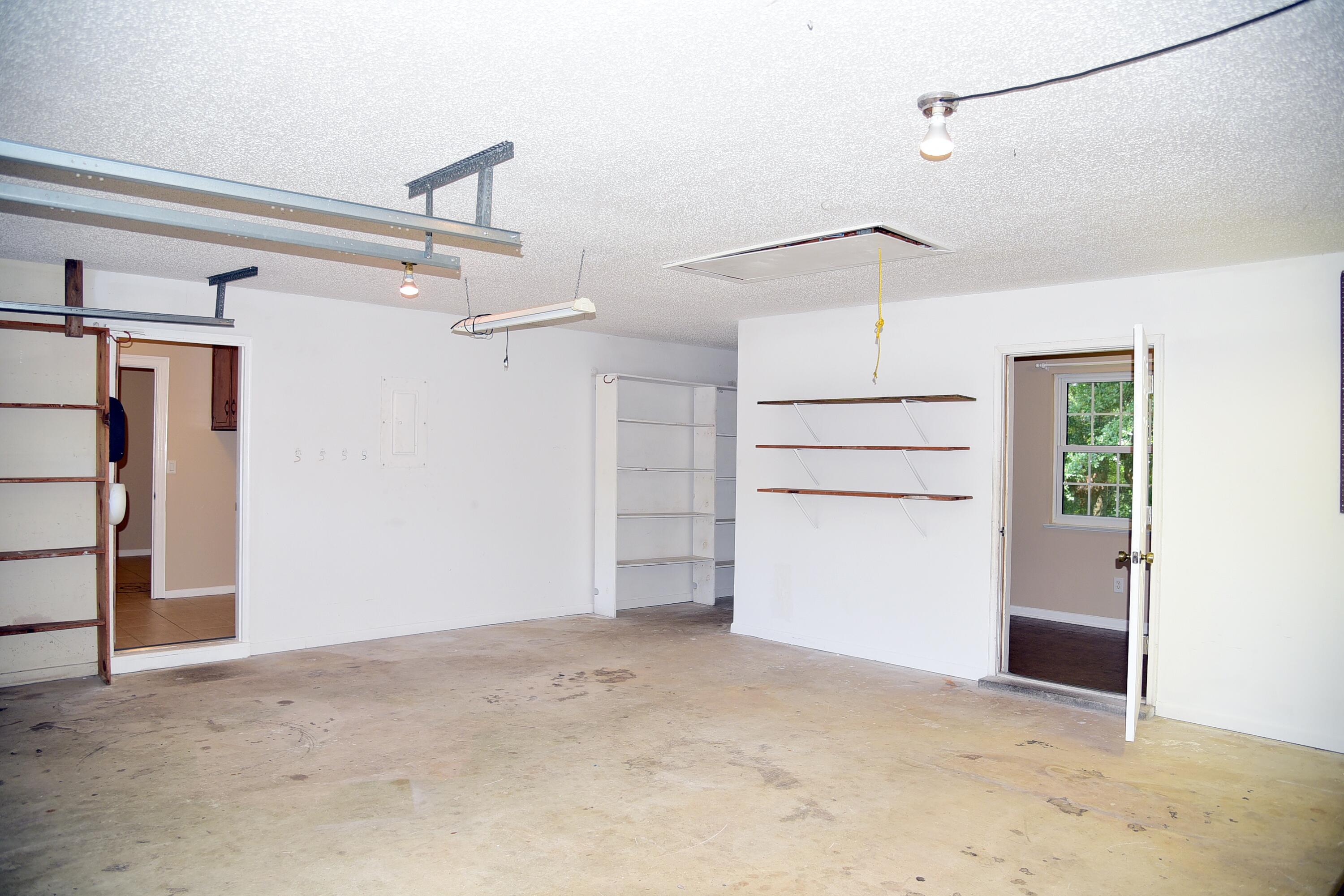 NICEVILLE PINES - Residential Lease