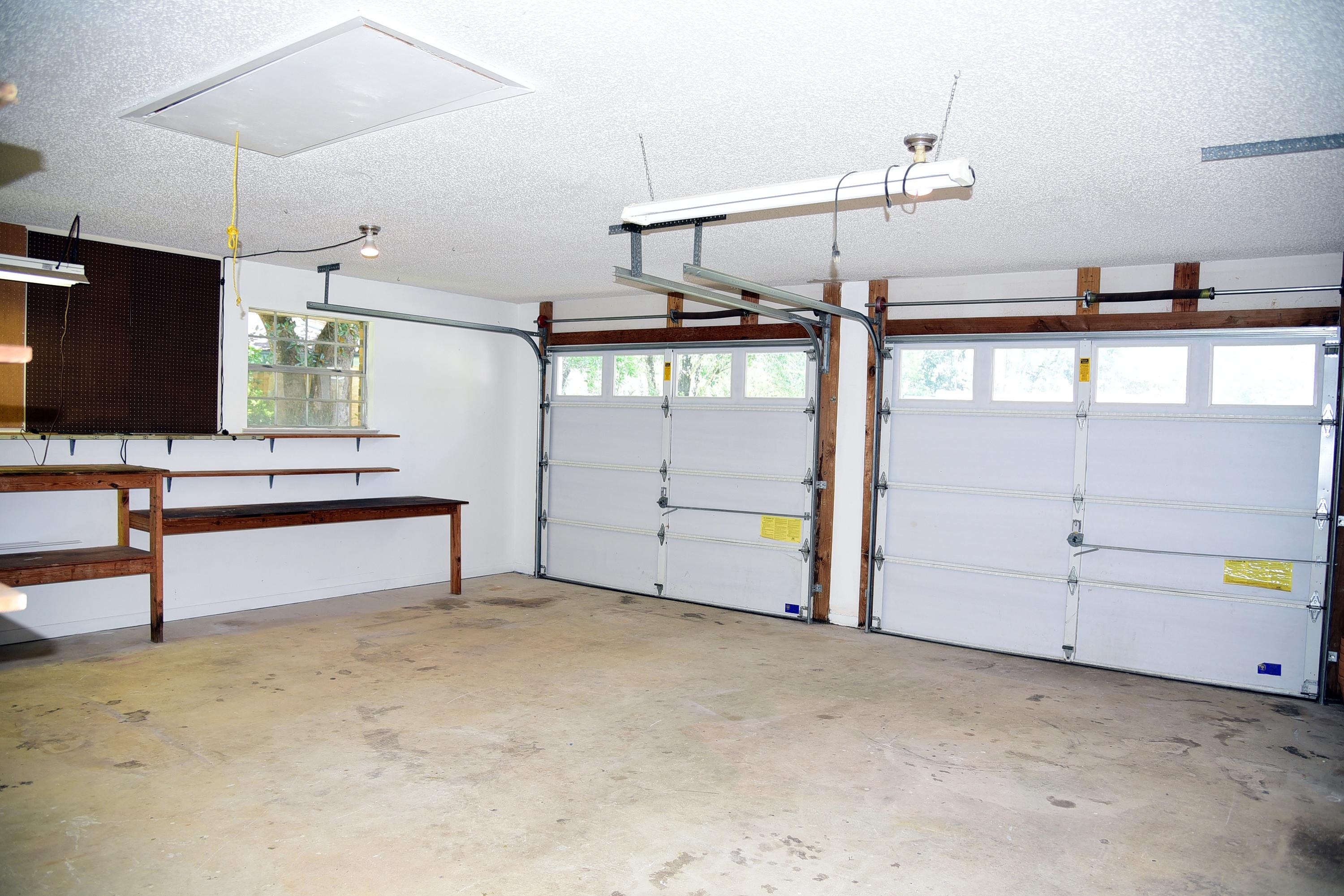 NICEVILLE PINES - Residential Lease