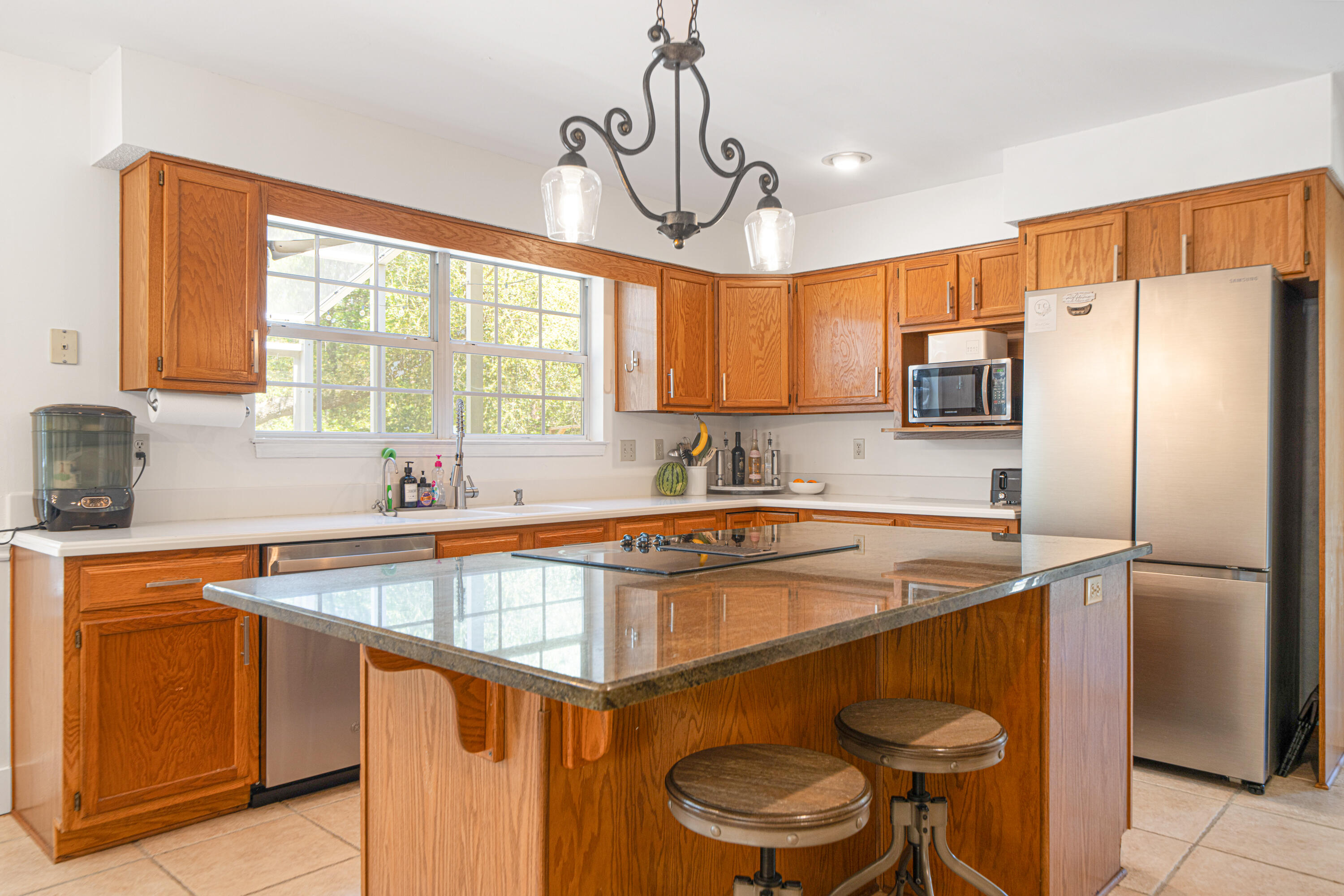 LAKE SHARON ESTATES - Residential