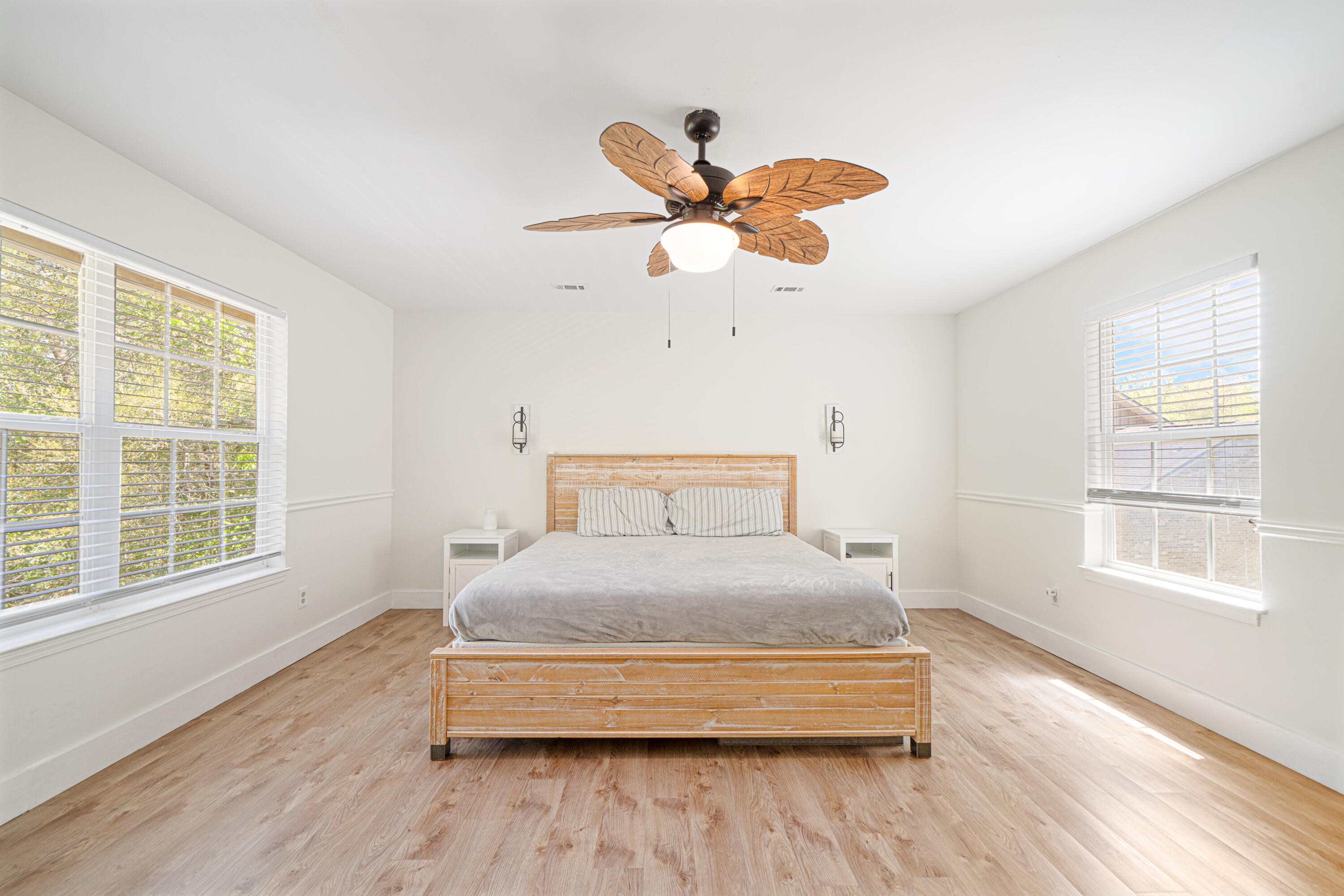 LAKE SHARON ESTATES - Residential