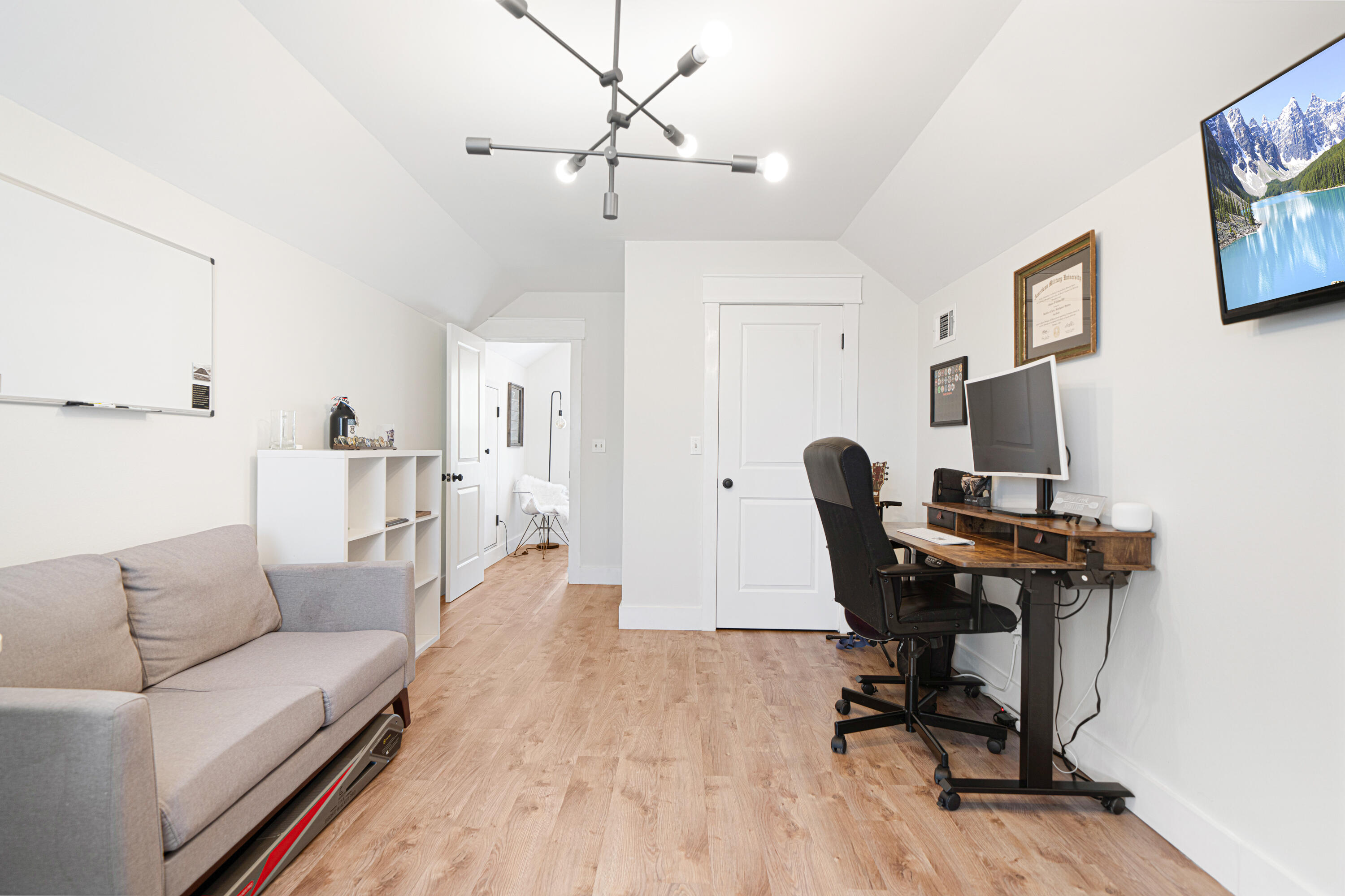 LAKE SHARON ESTATES - Residential