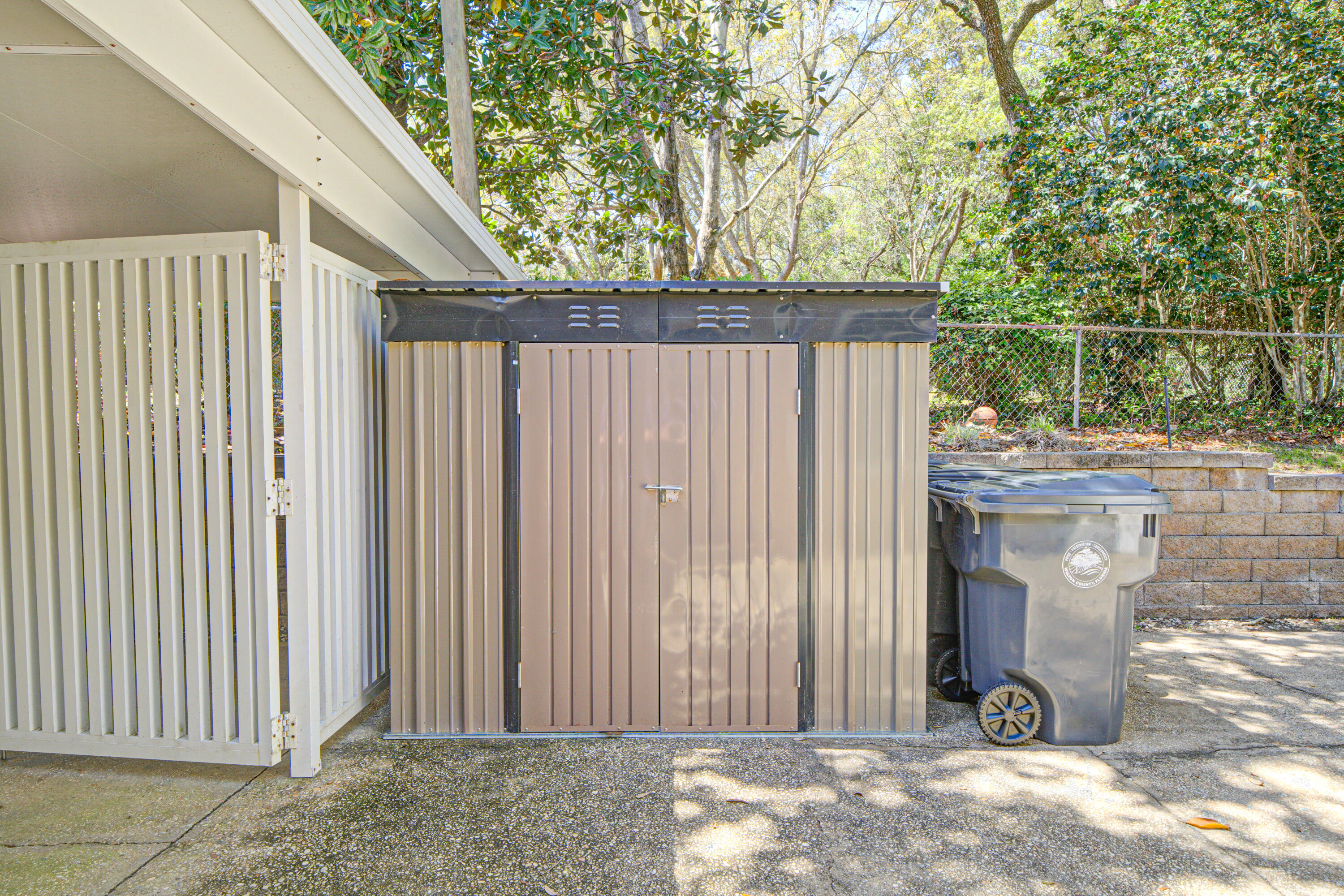 LAKE SHARON ESTATES - Residential