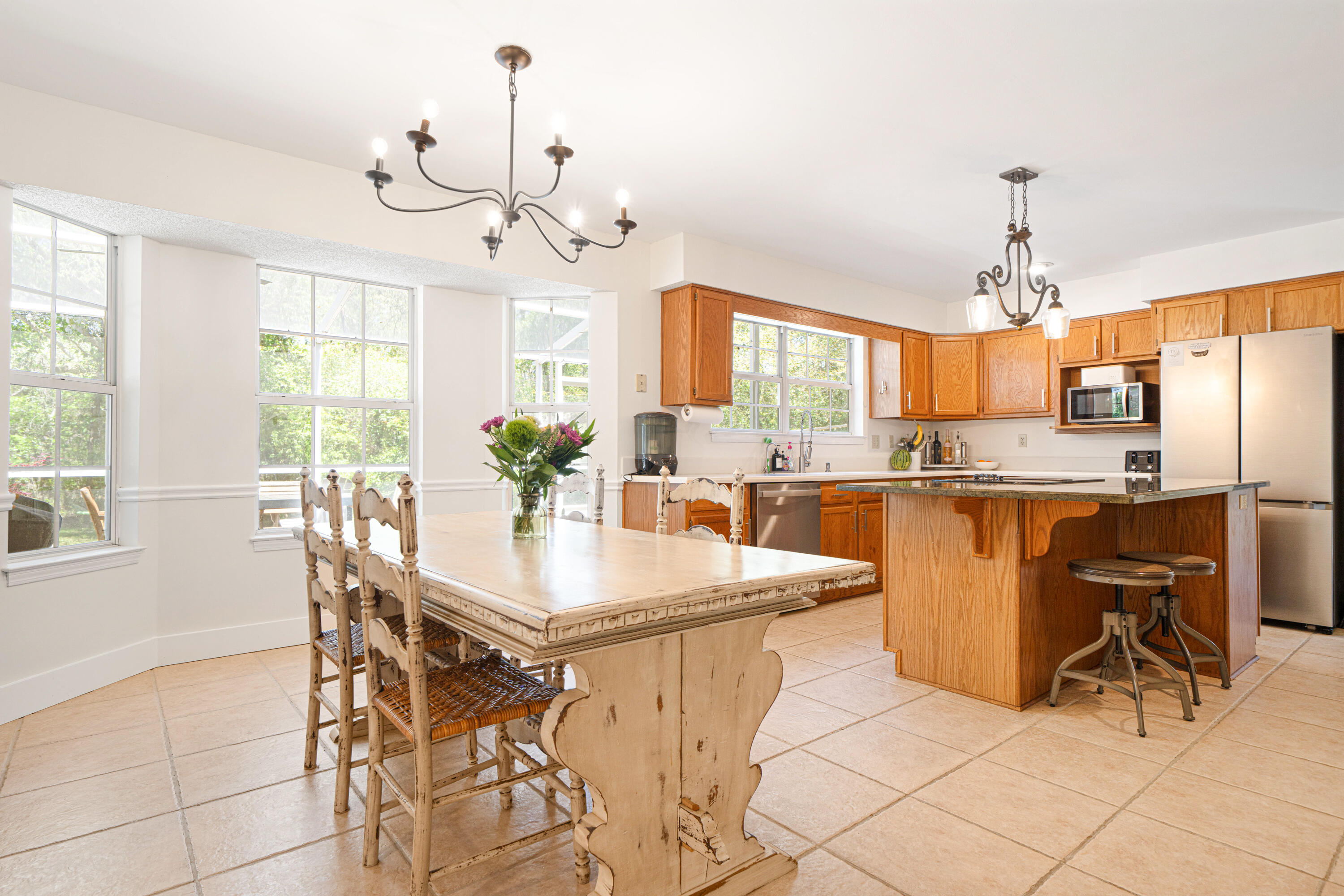 LAKE SHARON ESTATES - Residential