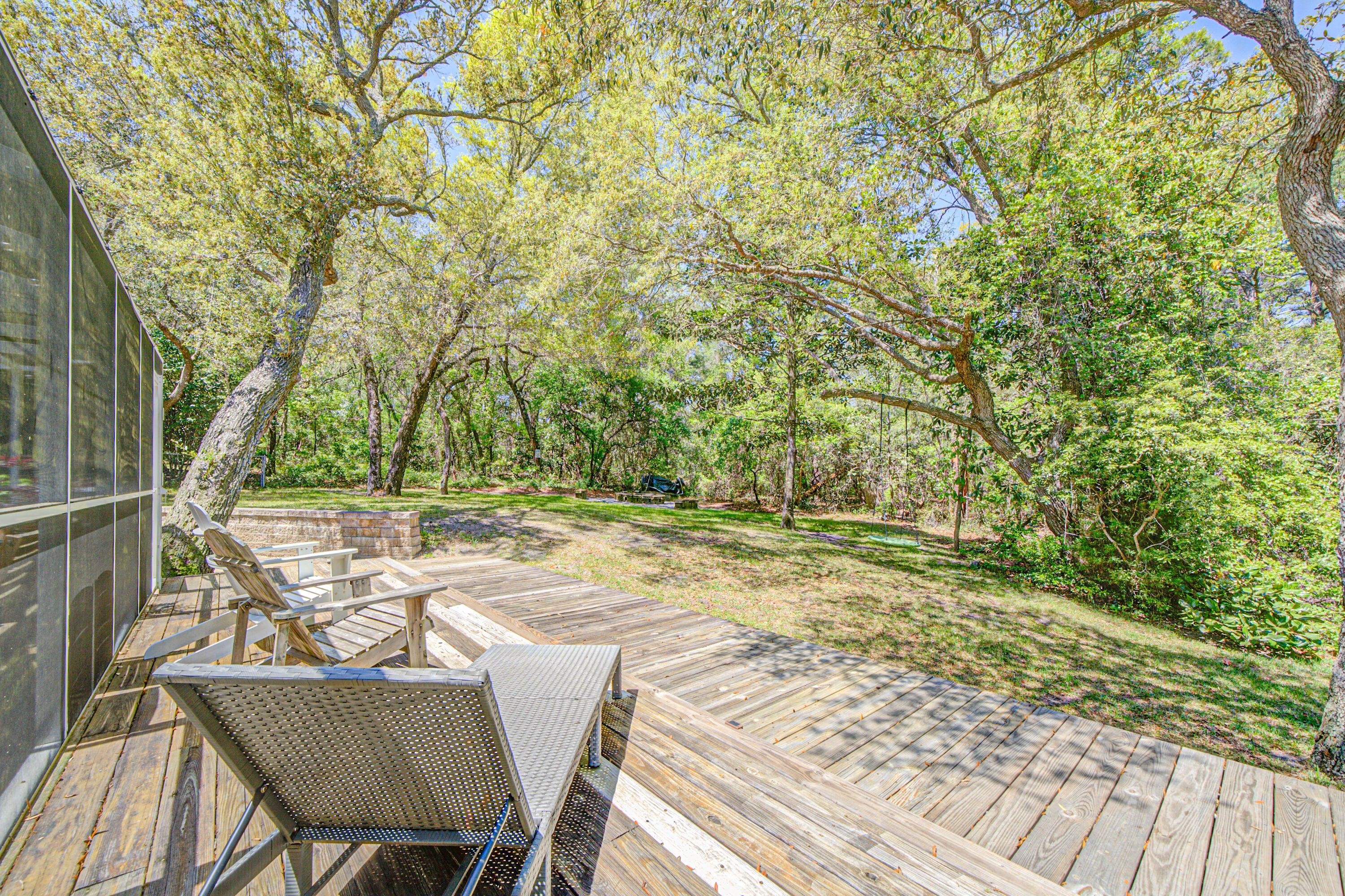 LAKE SHARON ESTATES - Residential