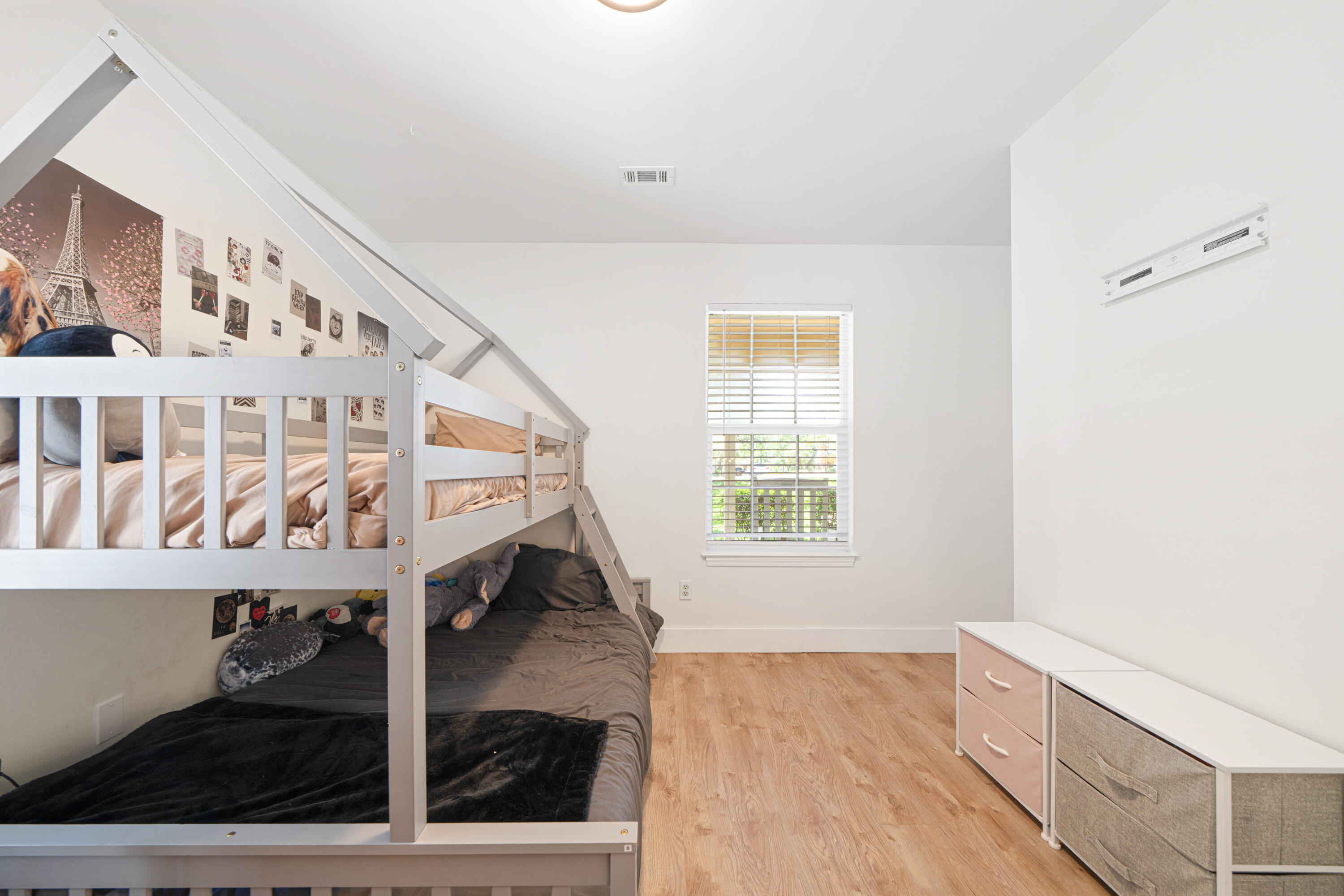 LAKE SHARON ESTATES - Residential