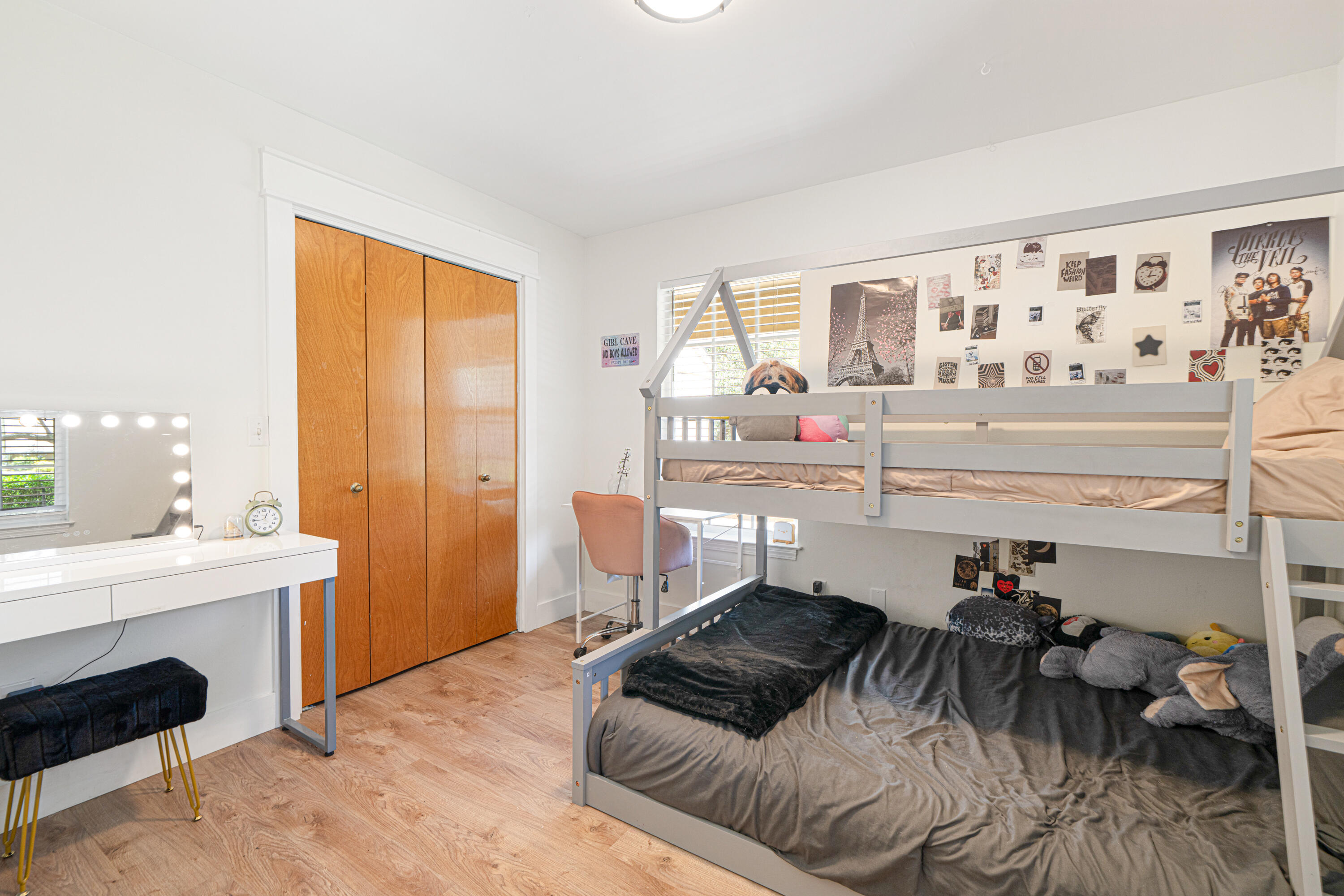 LAKE SHARON ESTATES - Residential