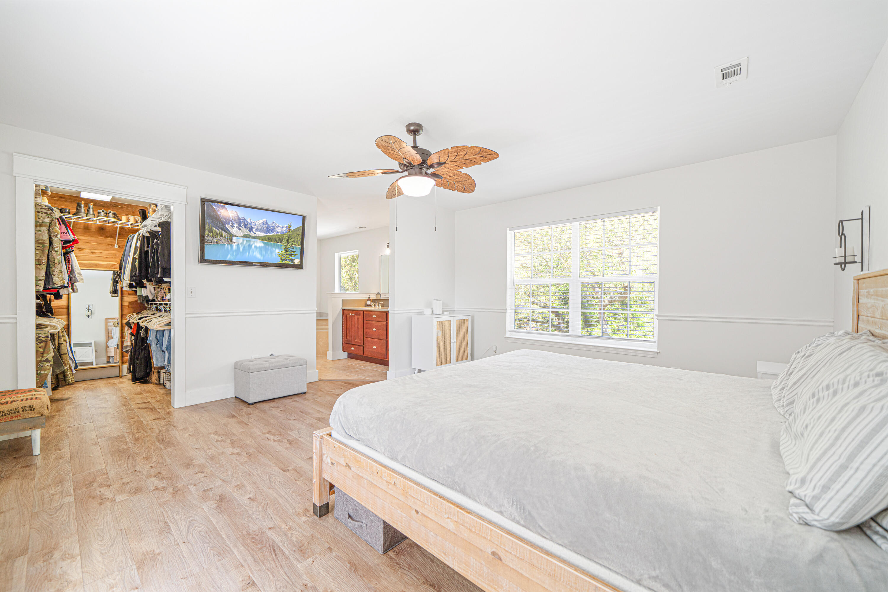 LAKE SHARON ESTATES - Residential