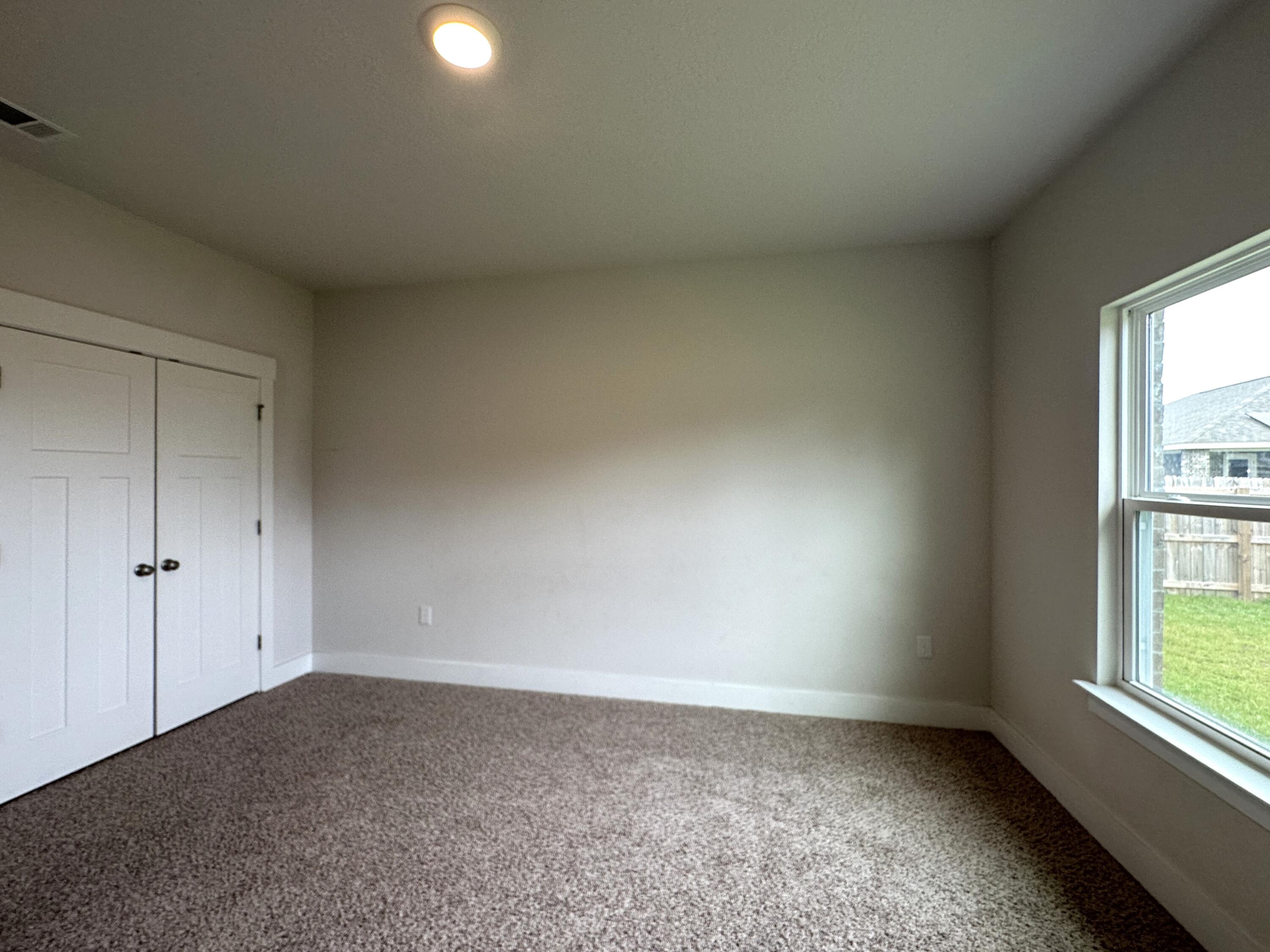 PATRIOT RIDGE PHASES 3 & 4 LOT 130 - Residential Lease