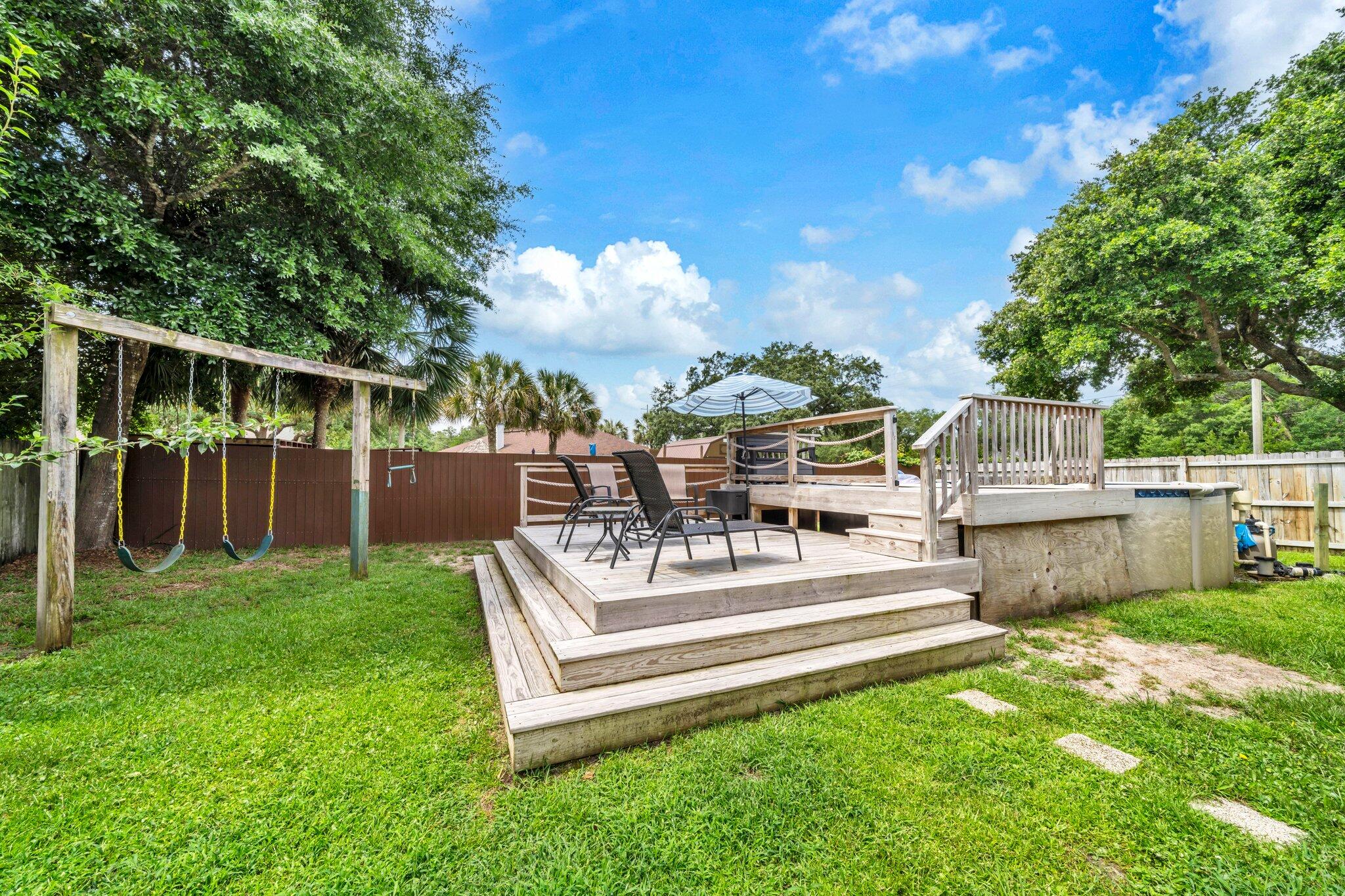 HOLLEY BY THE SEA - Residential