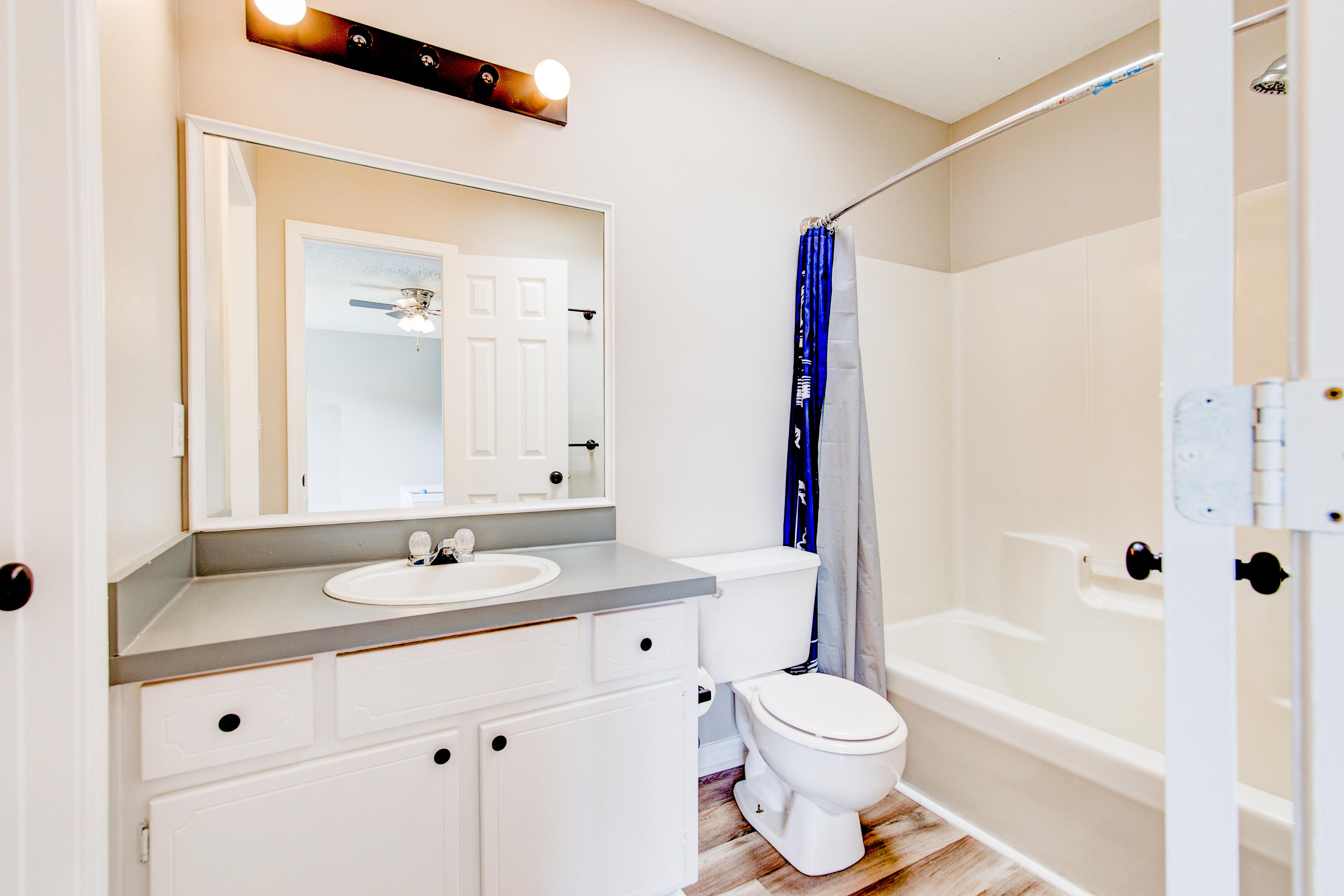 SANDY RIDGE ESTATES - Residential