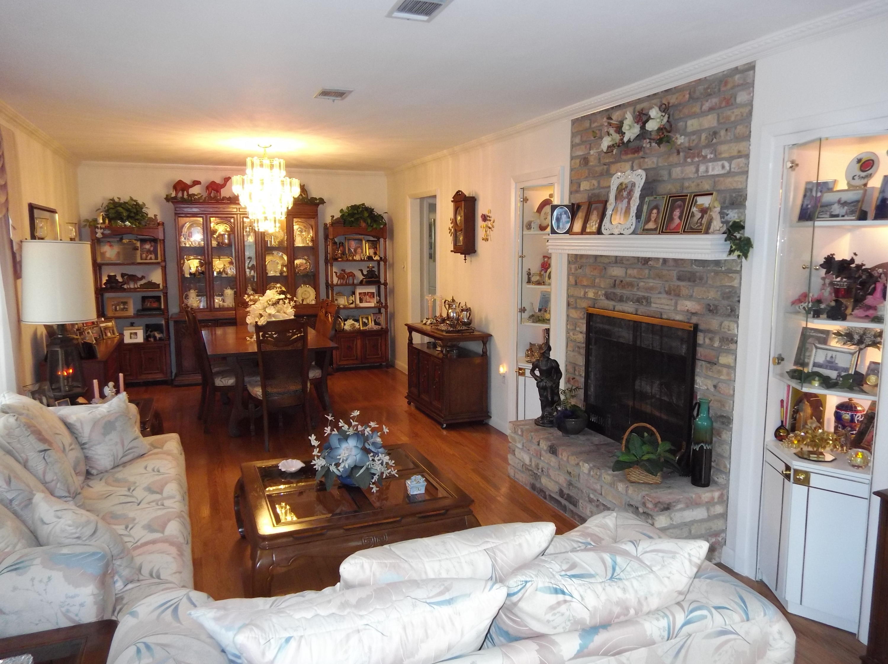 COLONY ESTATES - Residential