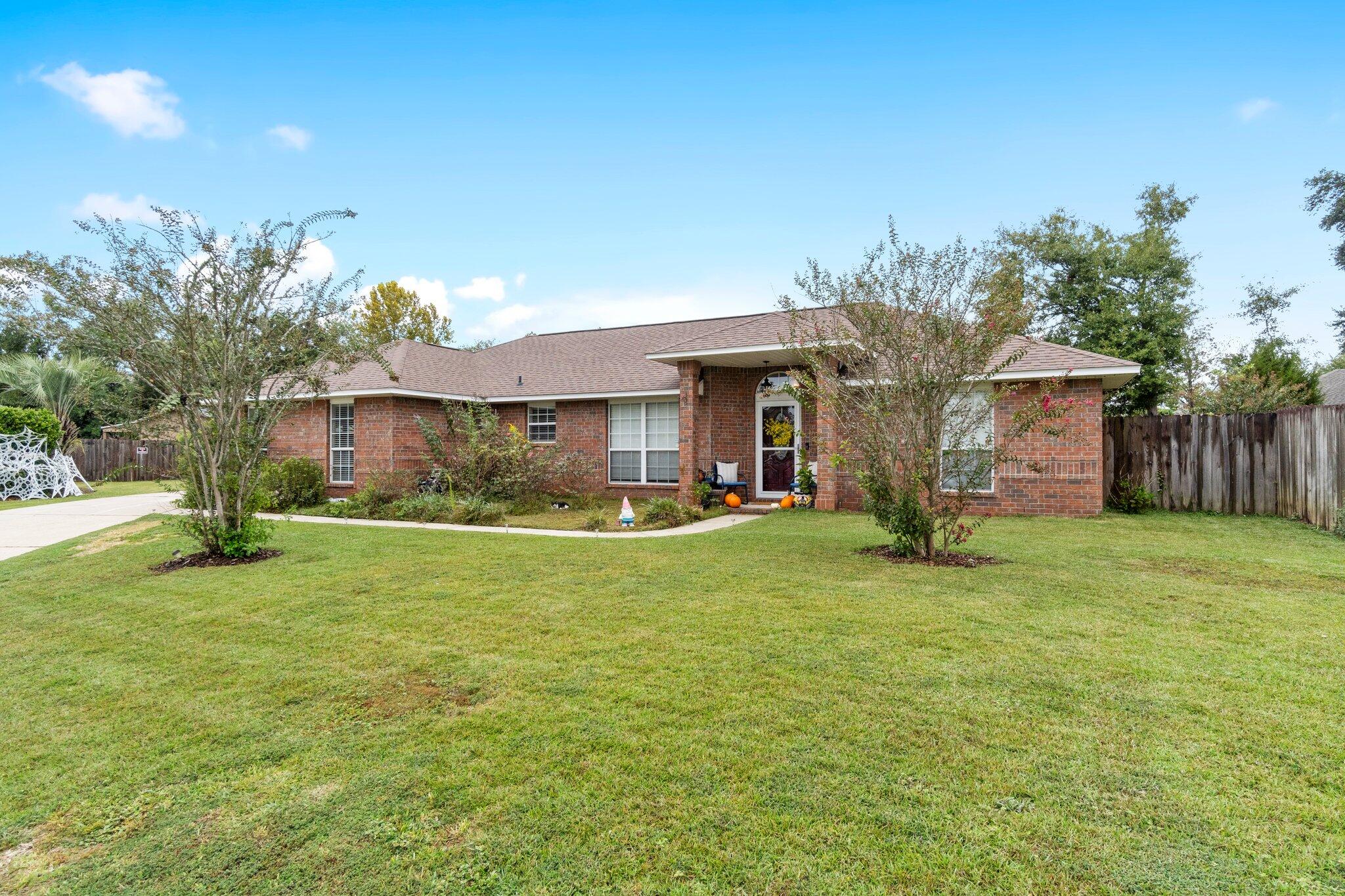 HERITAGE WOODS - Residential