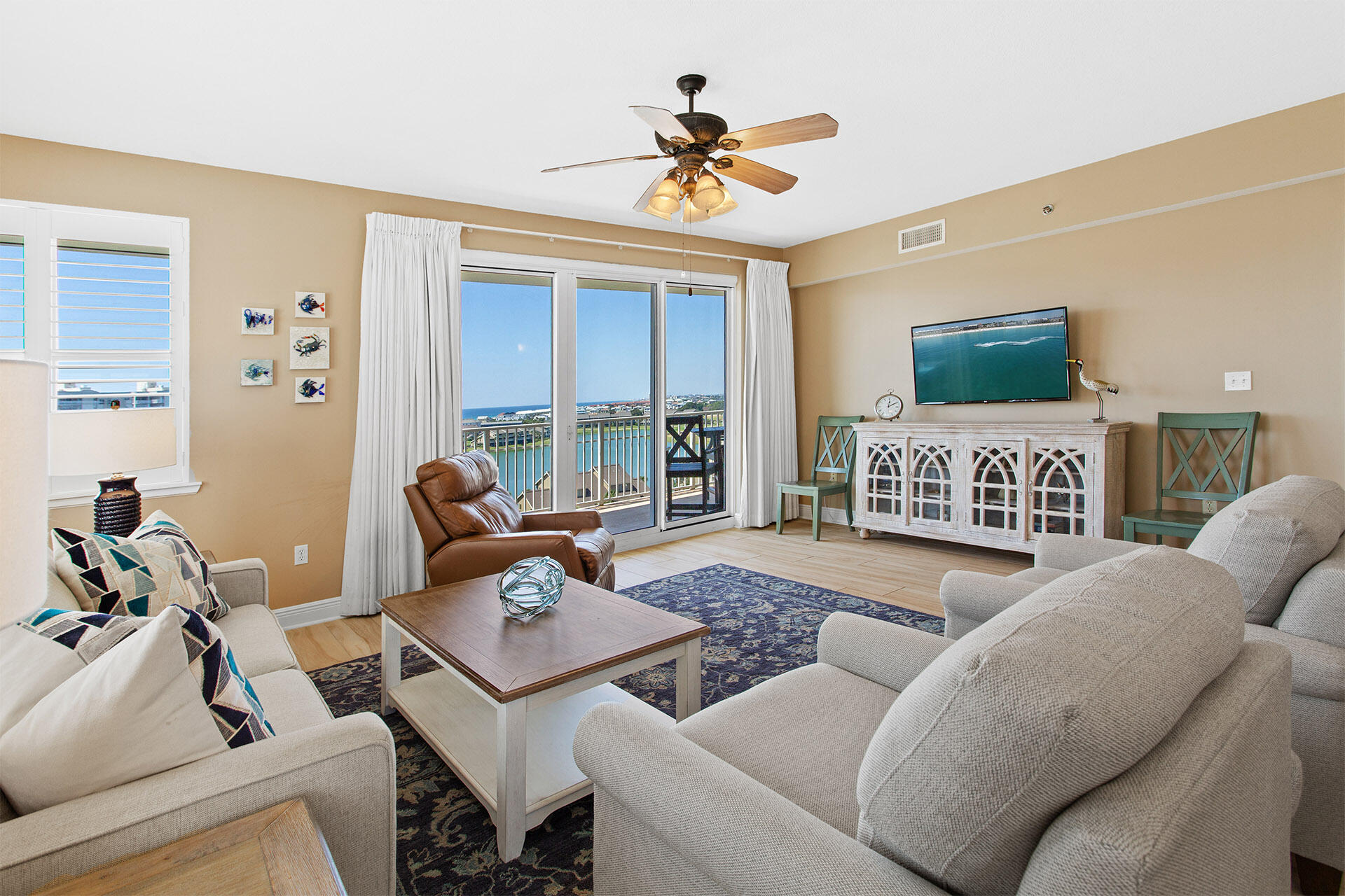 Ariel Dunes ll - Residential