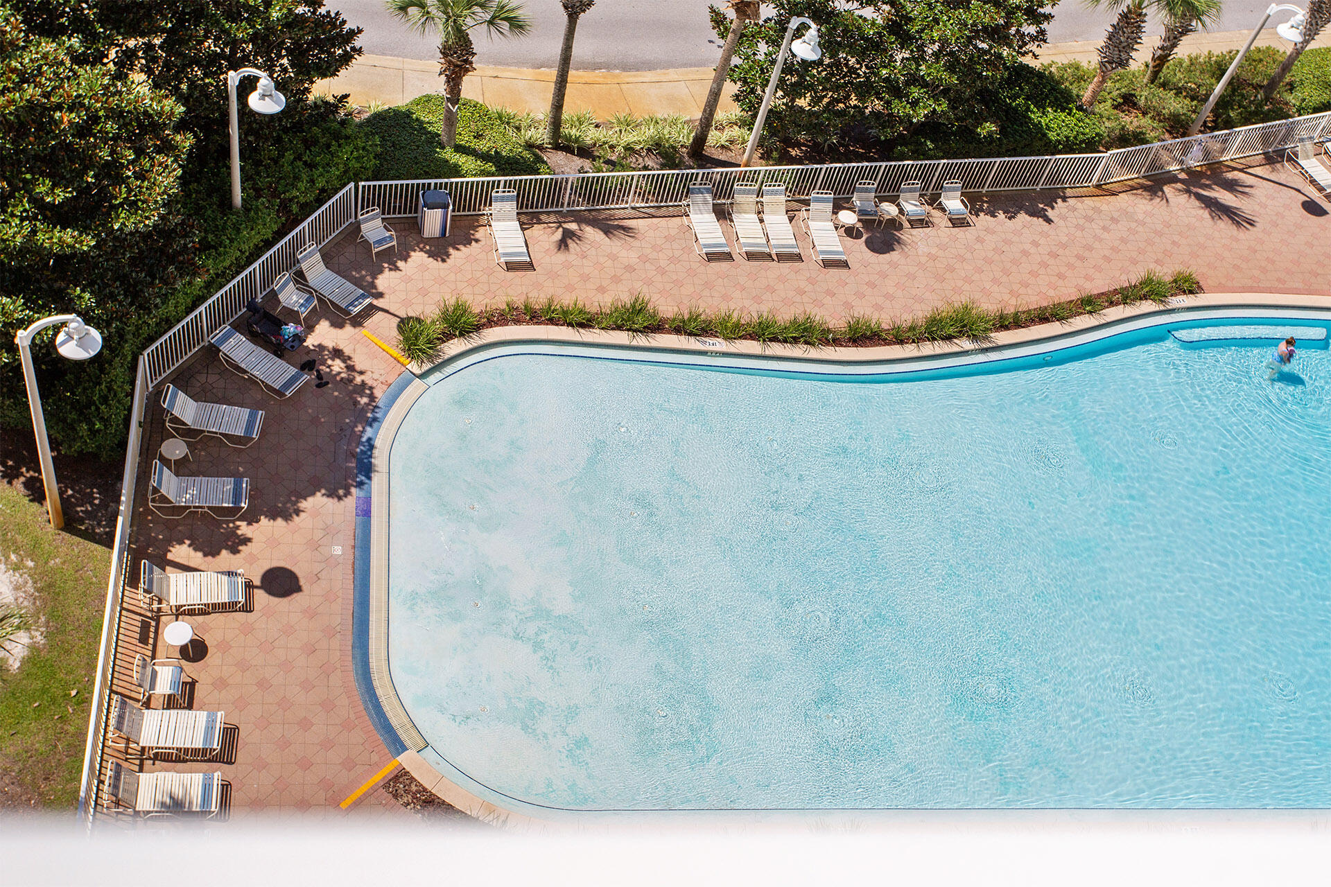 Ariel Dunes ll - Residential