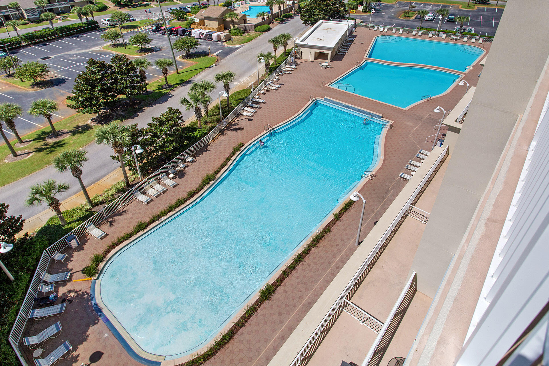 Ariel Dunes ll - Residential