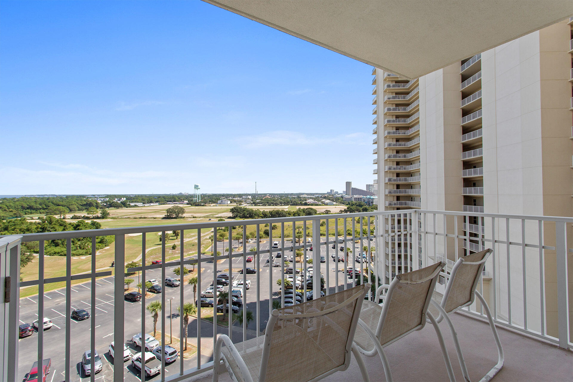 Ariel Dunes ll - Residential