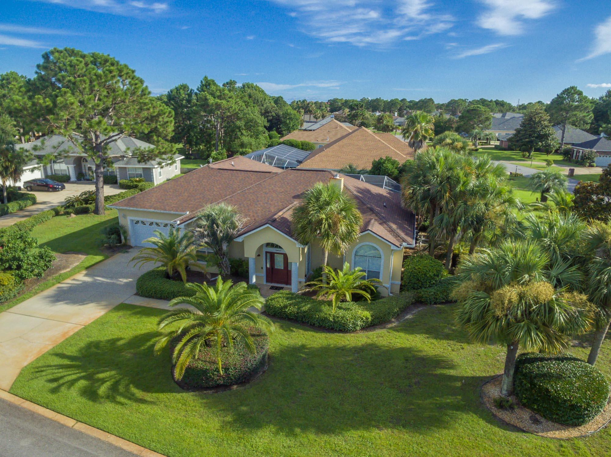 EMERALD BAY-BAYWINDS GOLF ESTATES PH 2 - Residential