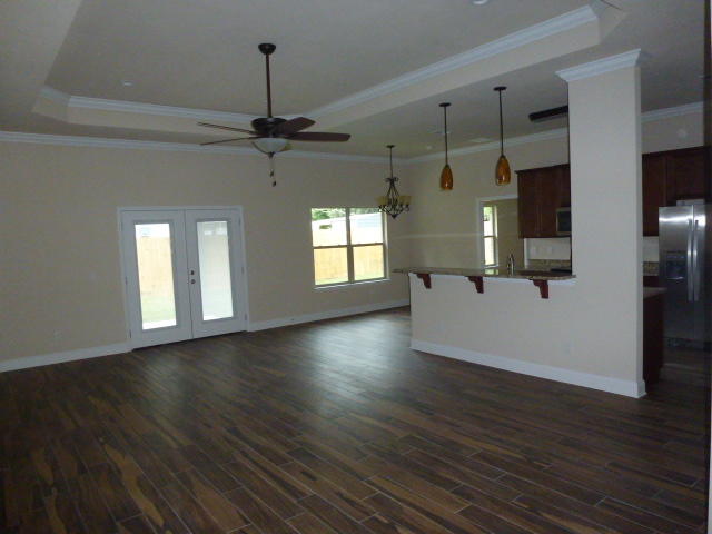 SEASHORE VILLAGE - Residential