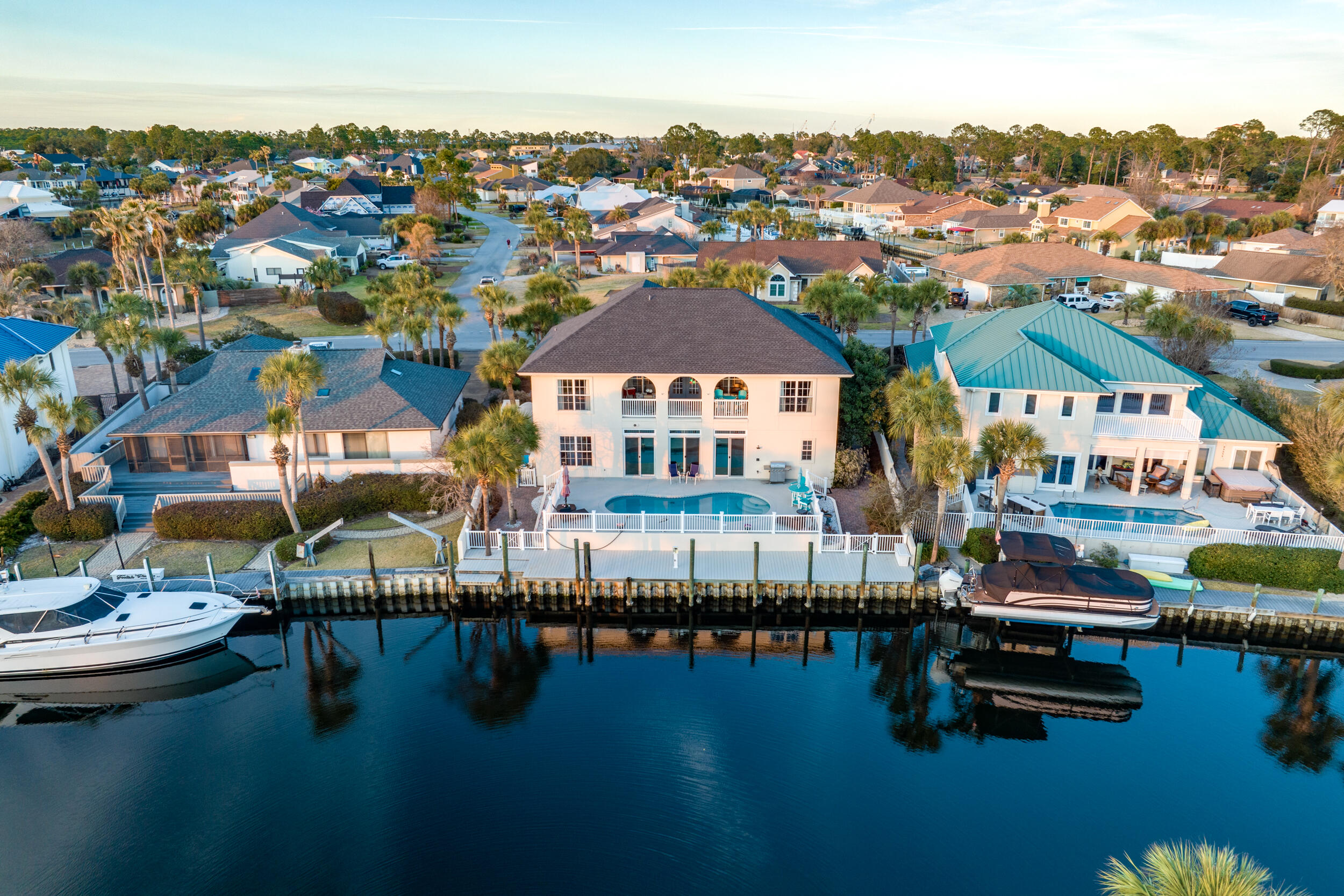 BAY POINT UNIT 1 - Residential