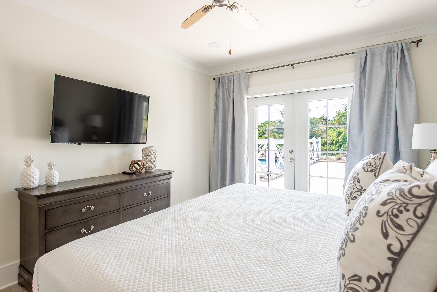 BEACH HIGHLANDS - Residential
