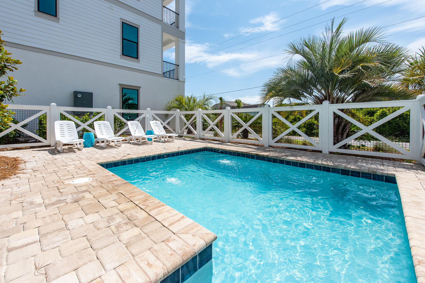 BEACH HIGHLANDS - Residential